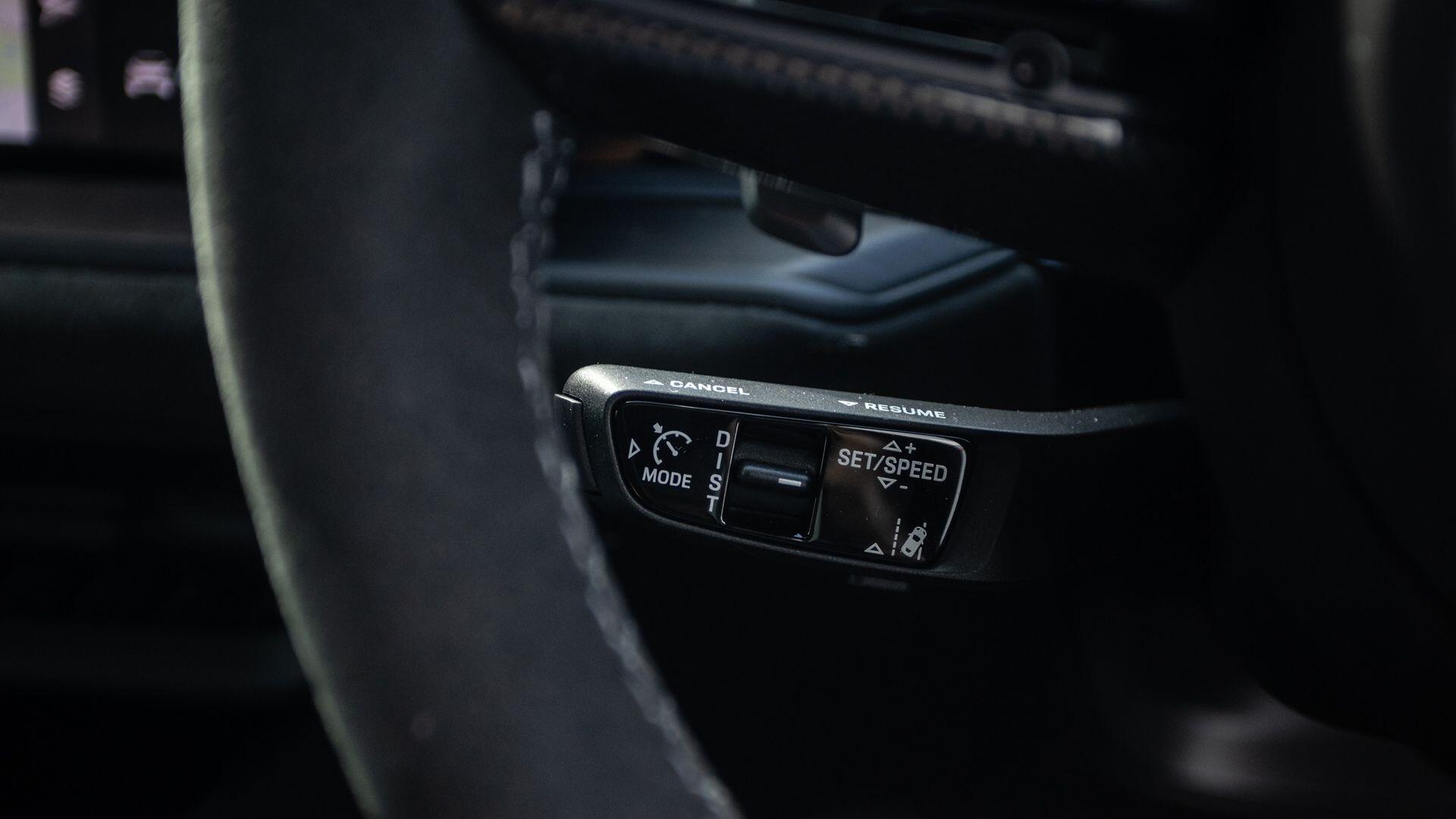 Porsche Cayenne view 15