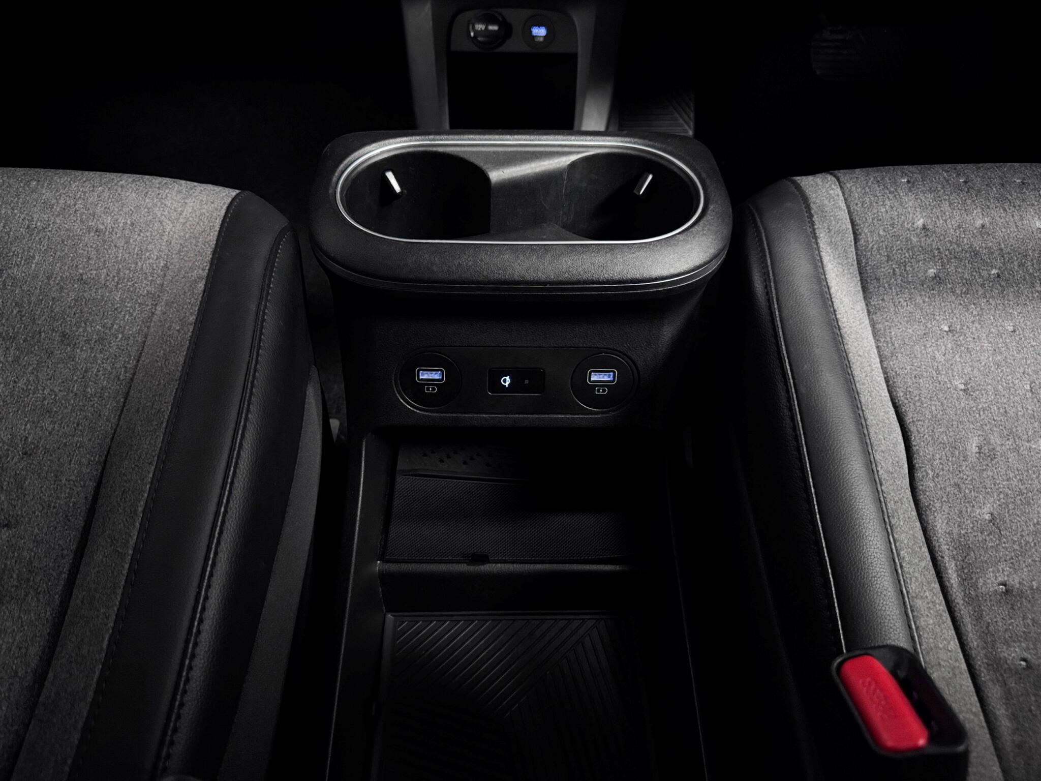 Hyundai Ioniq 5 view 33