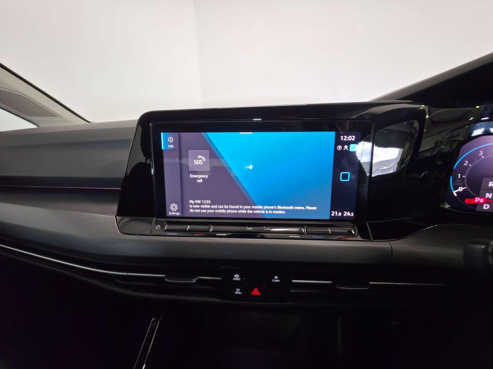 Volkswagen Golf view 40