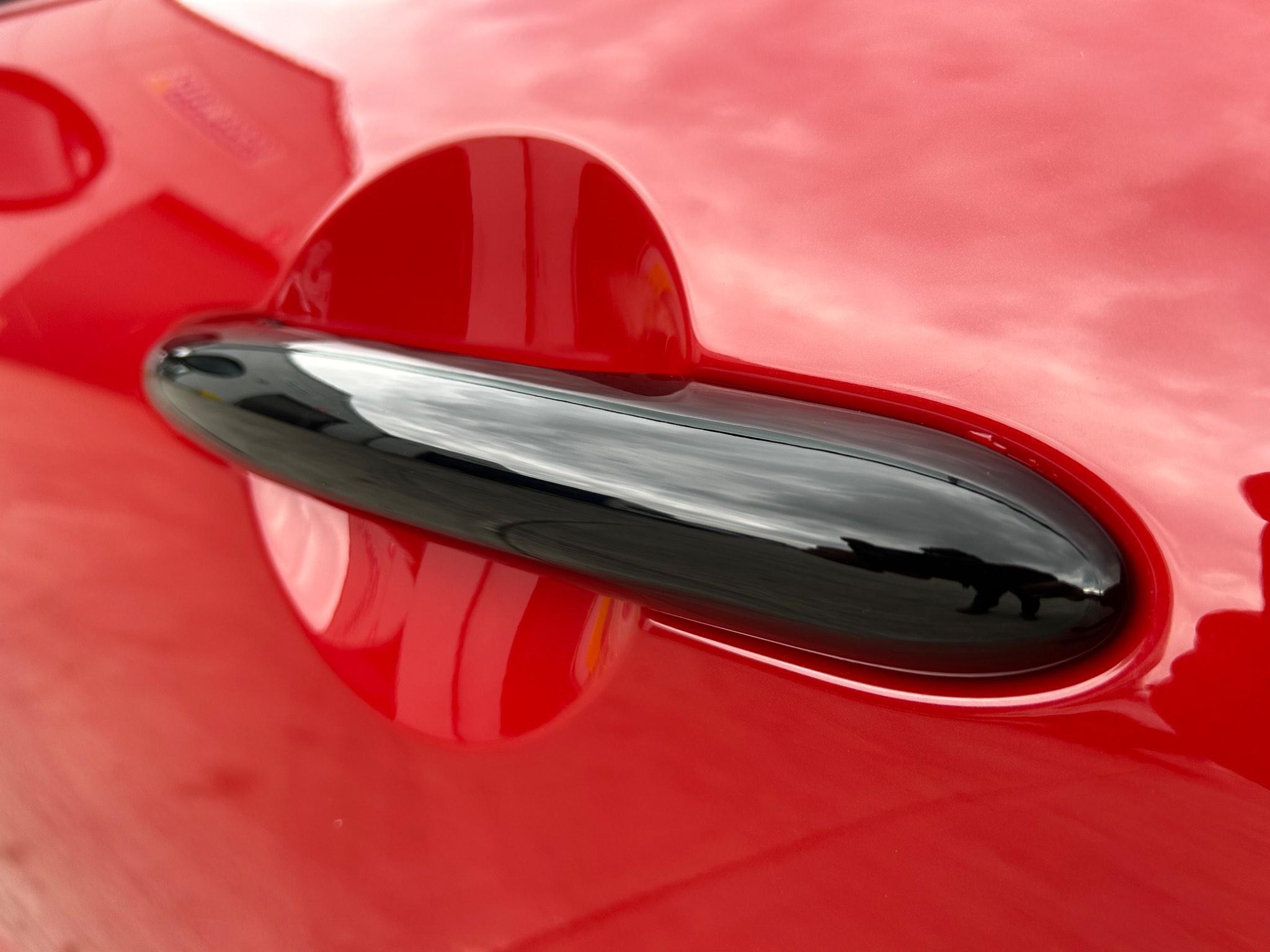 Mini Hatch view 14