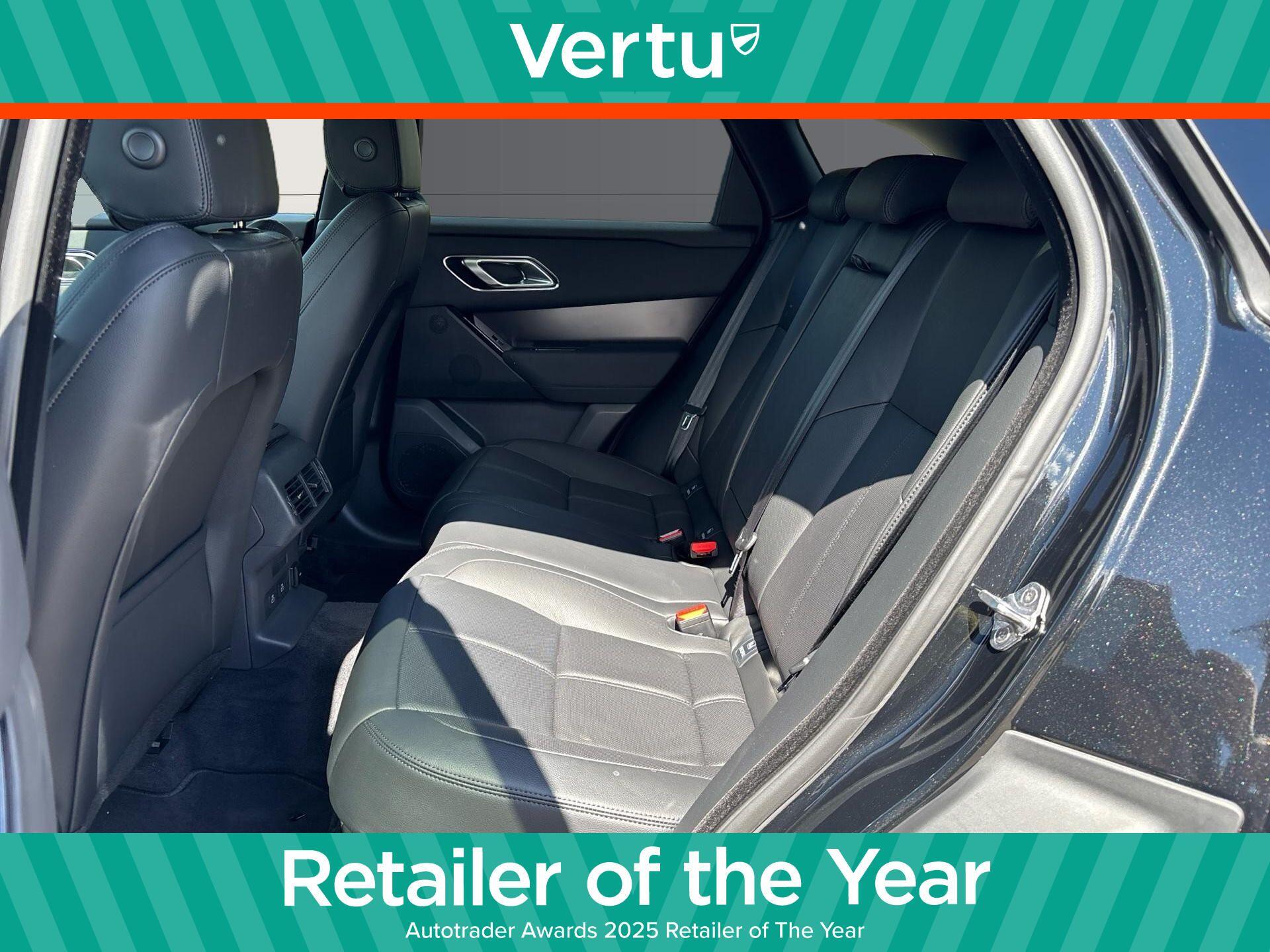 Land Rover Range Rover Velar view 4