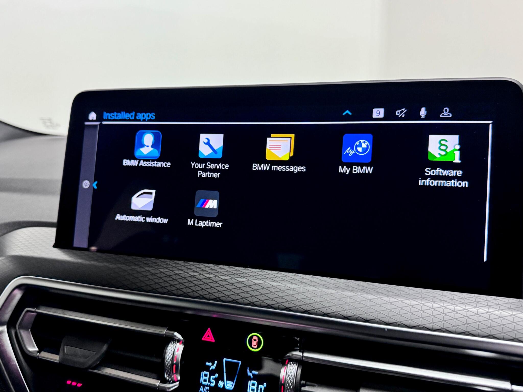 BMW X4 view 52