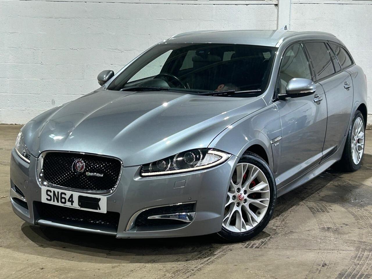 Jaguar XF view 31