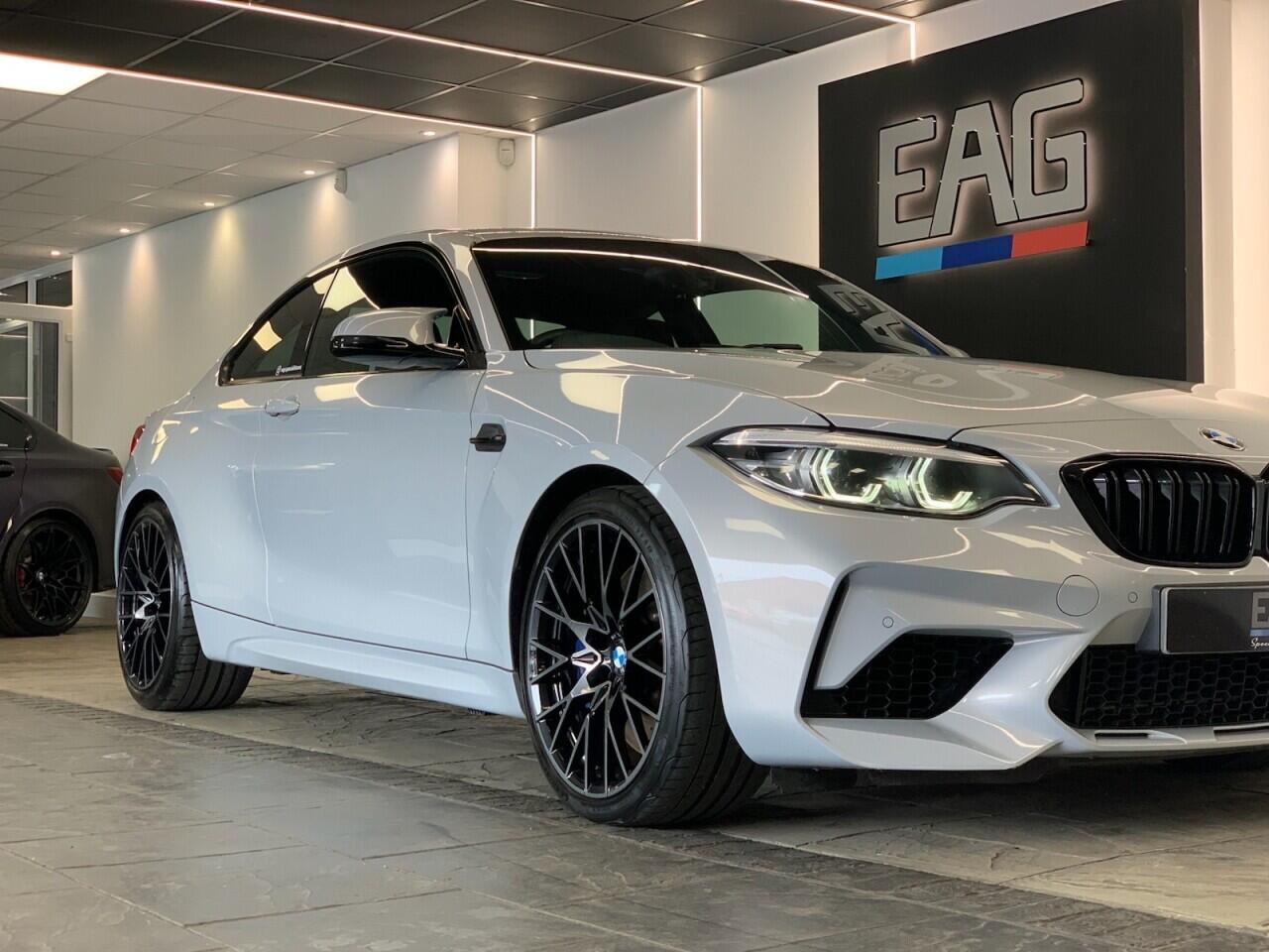 BMW M2 view 4