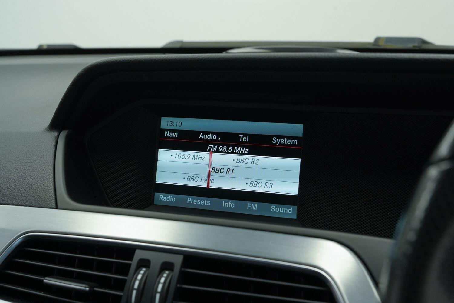 Mercedes-Benz C Class view 19