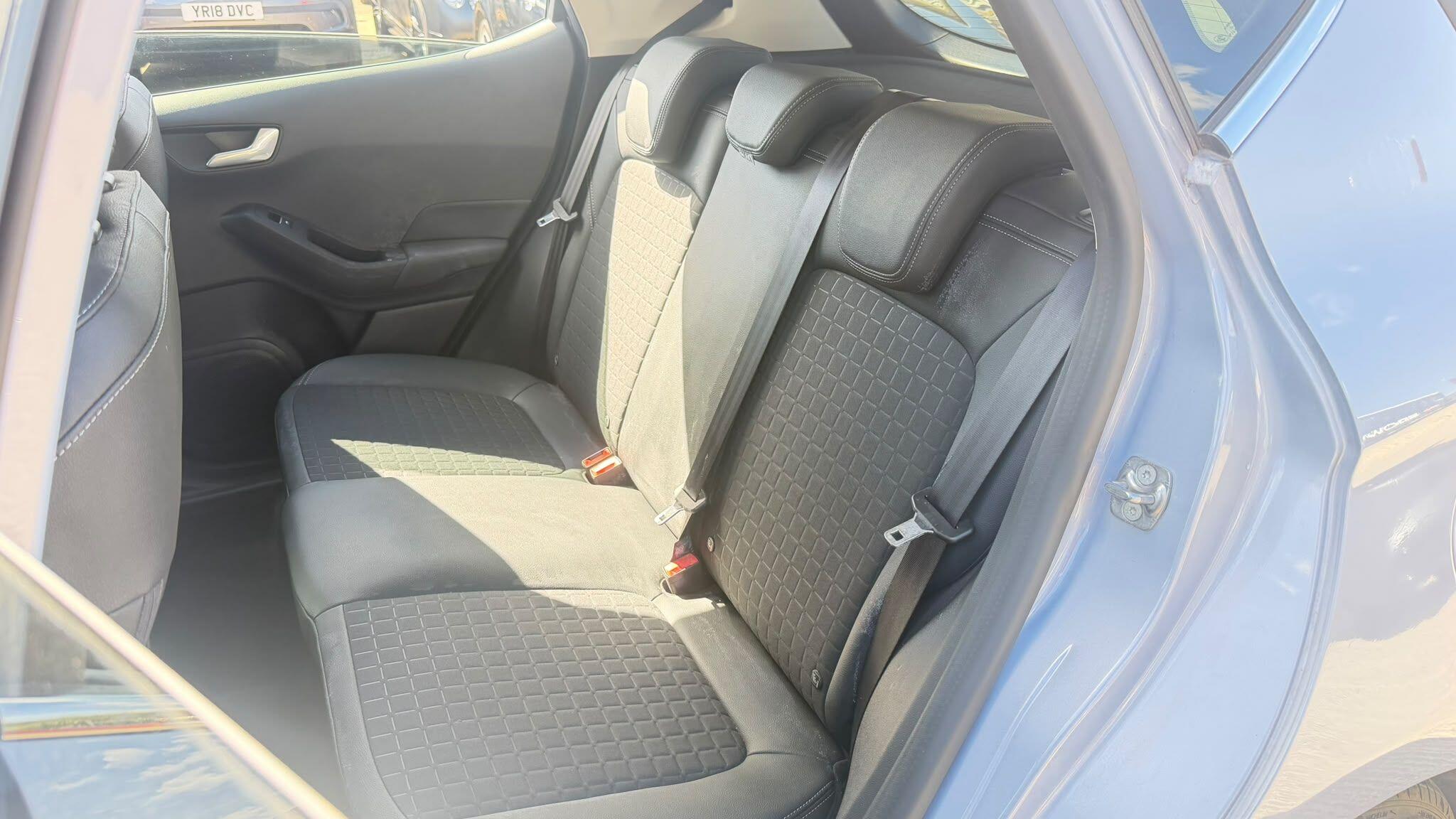 Ford Fiesta view 18