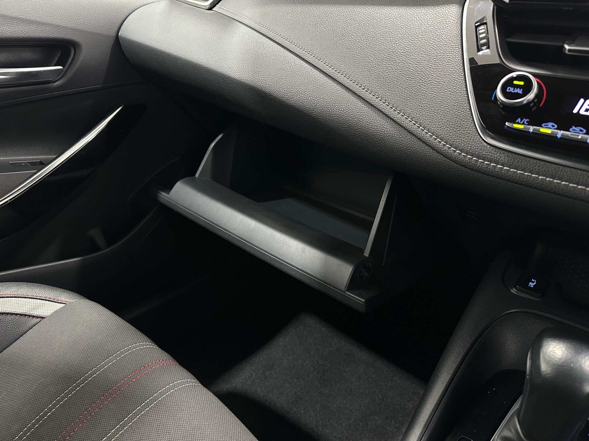 Toyota Corolla view 27