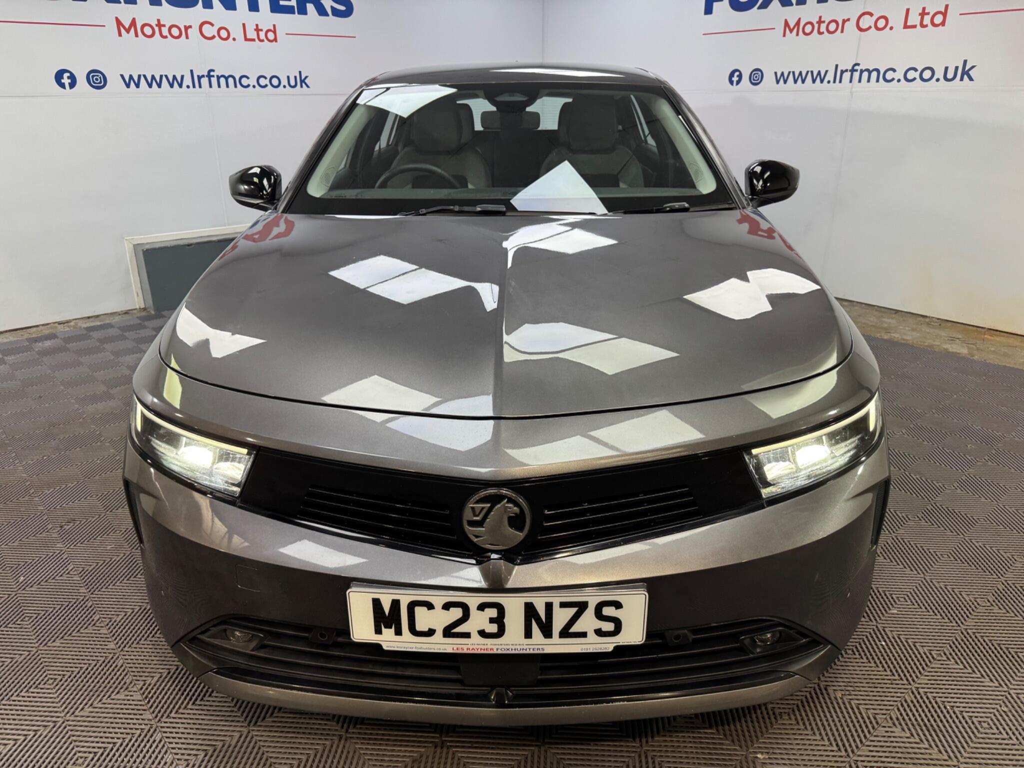 Vauxhall Astra view 6