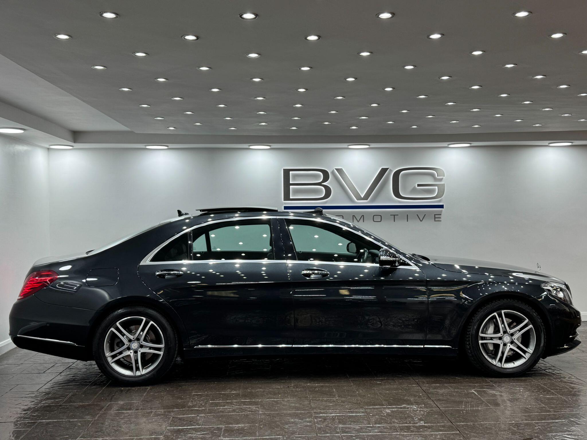Mercedes-Benz S-Class view 7