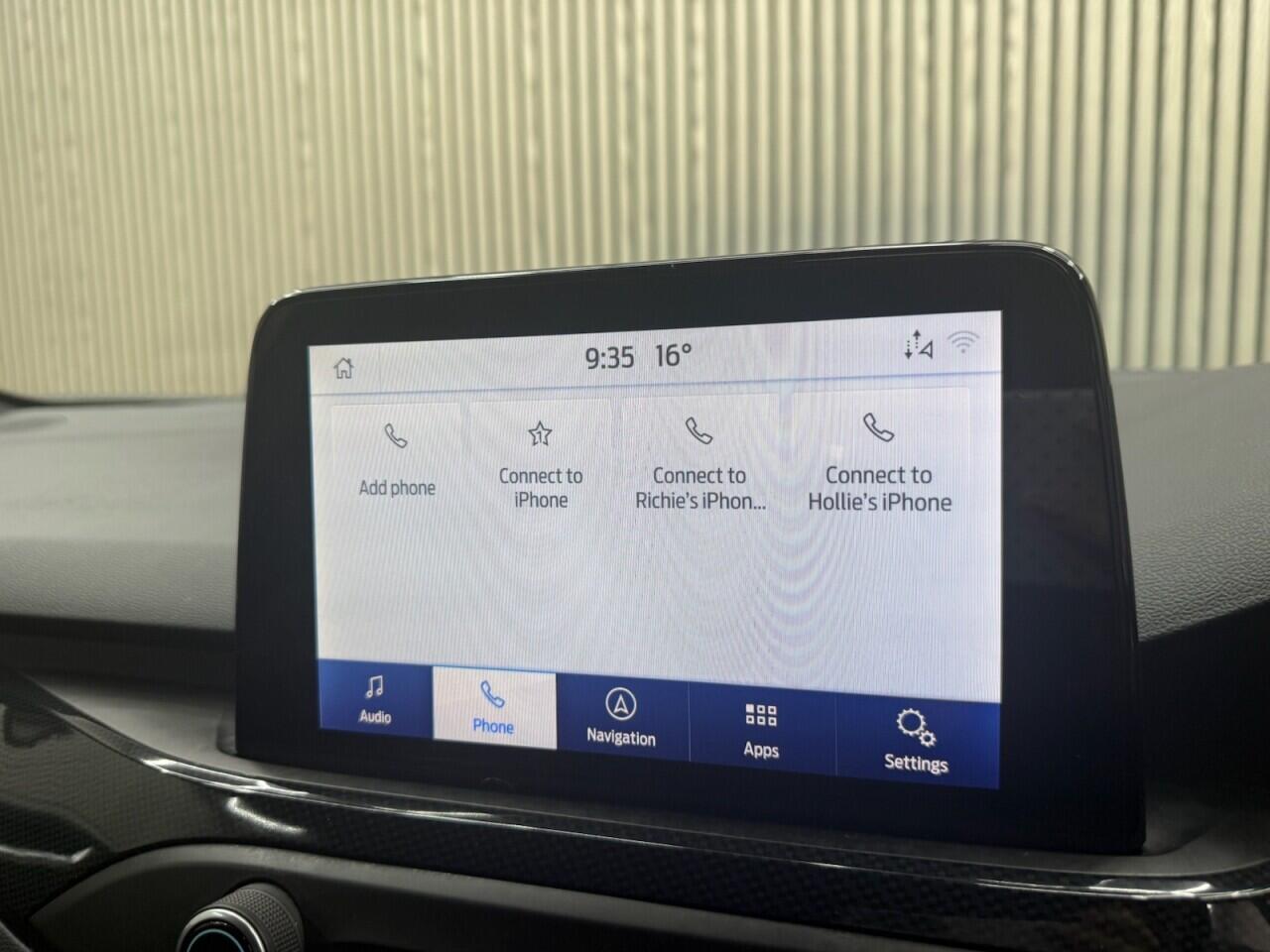 Ford Focus view 25