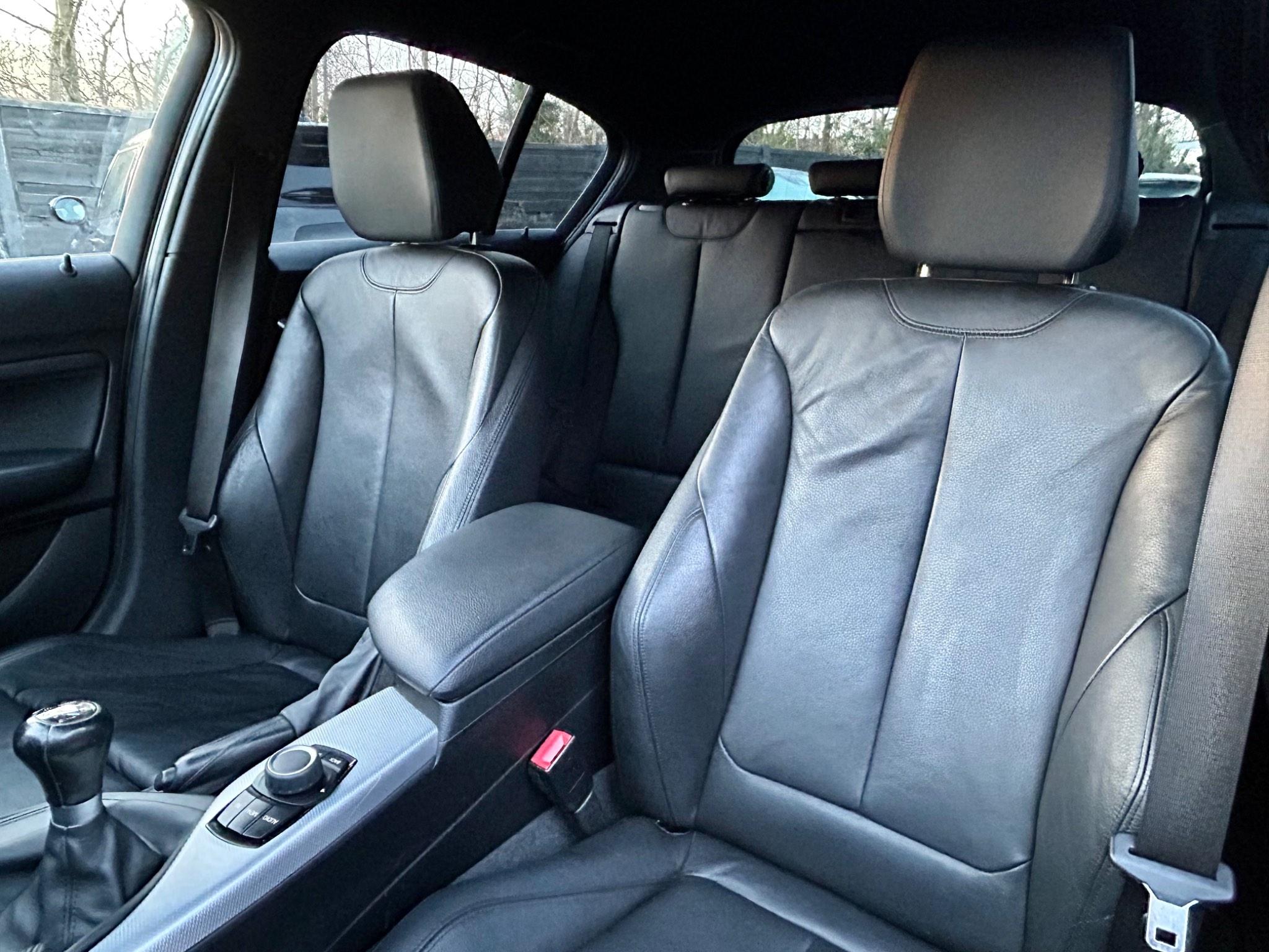 BMW 1 Series view 22