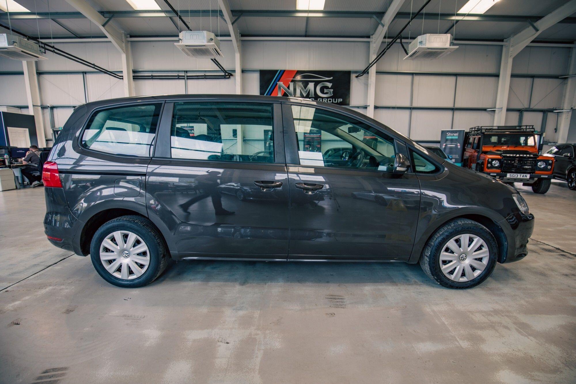 Volkswagen Sharan view 20
