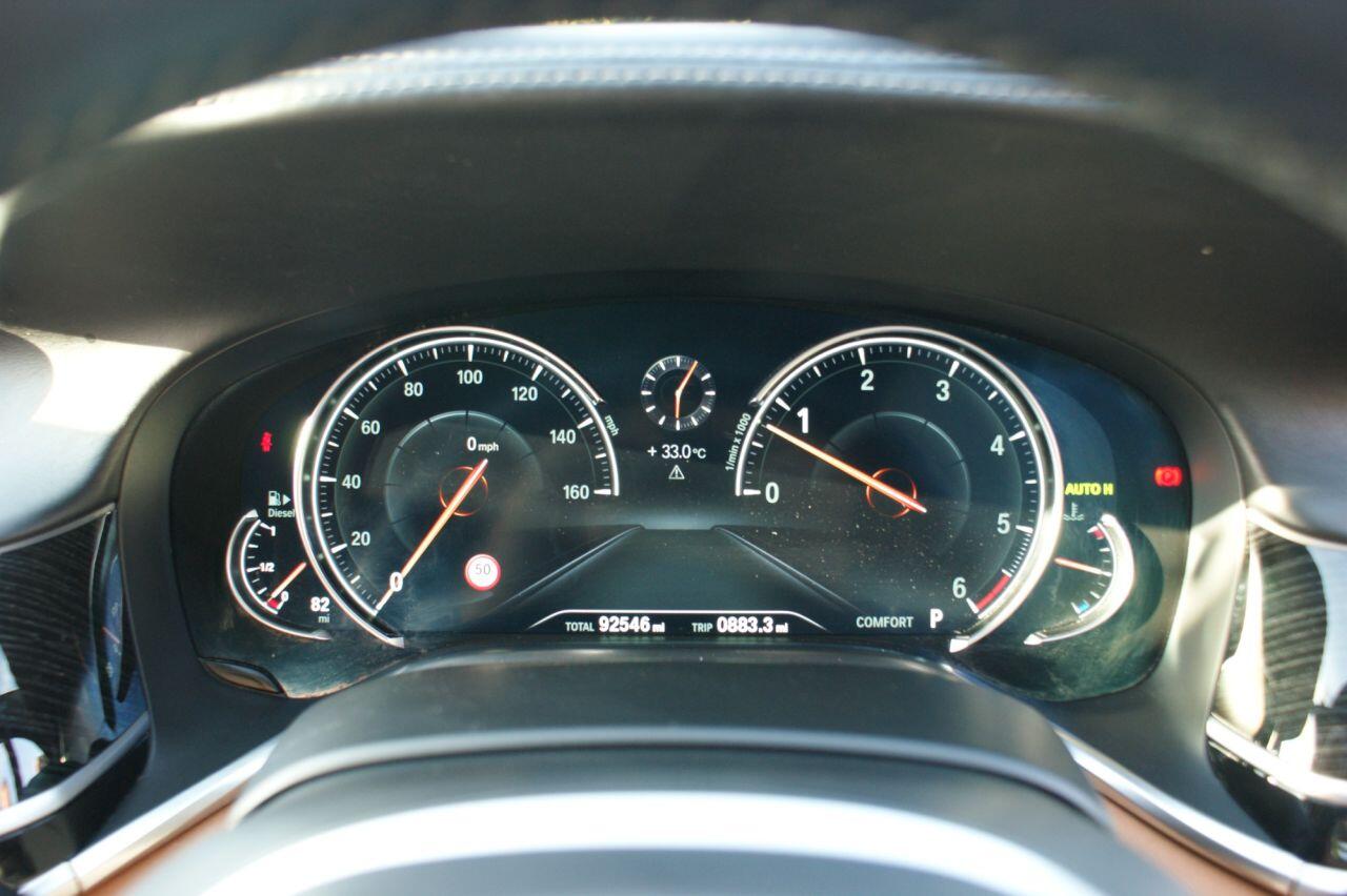 BMW 7 Series view 53