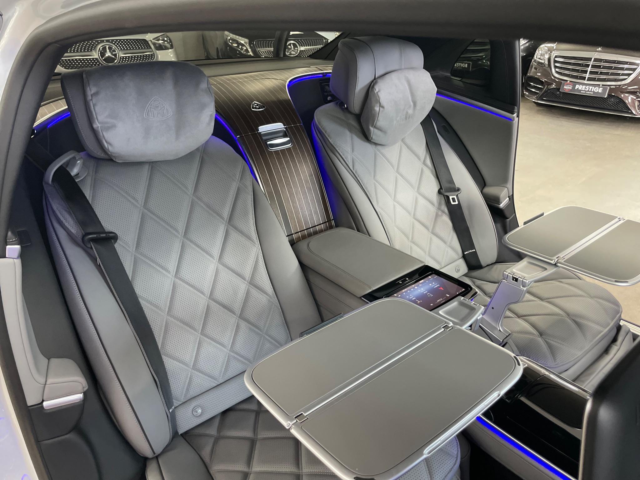 Mercedes-Benz S-Class view 17
