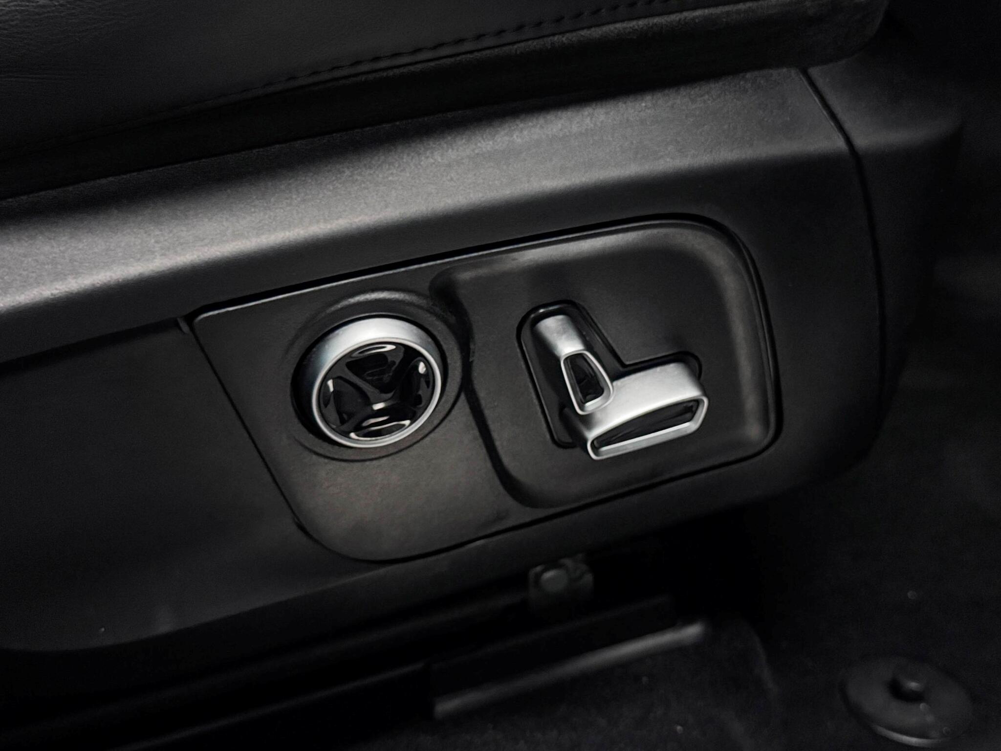 Maserati Levante view 21