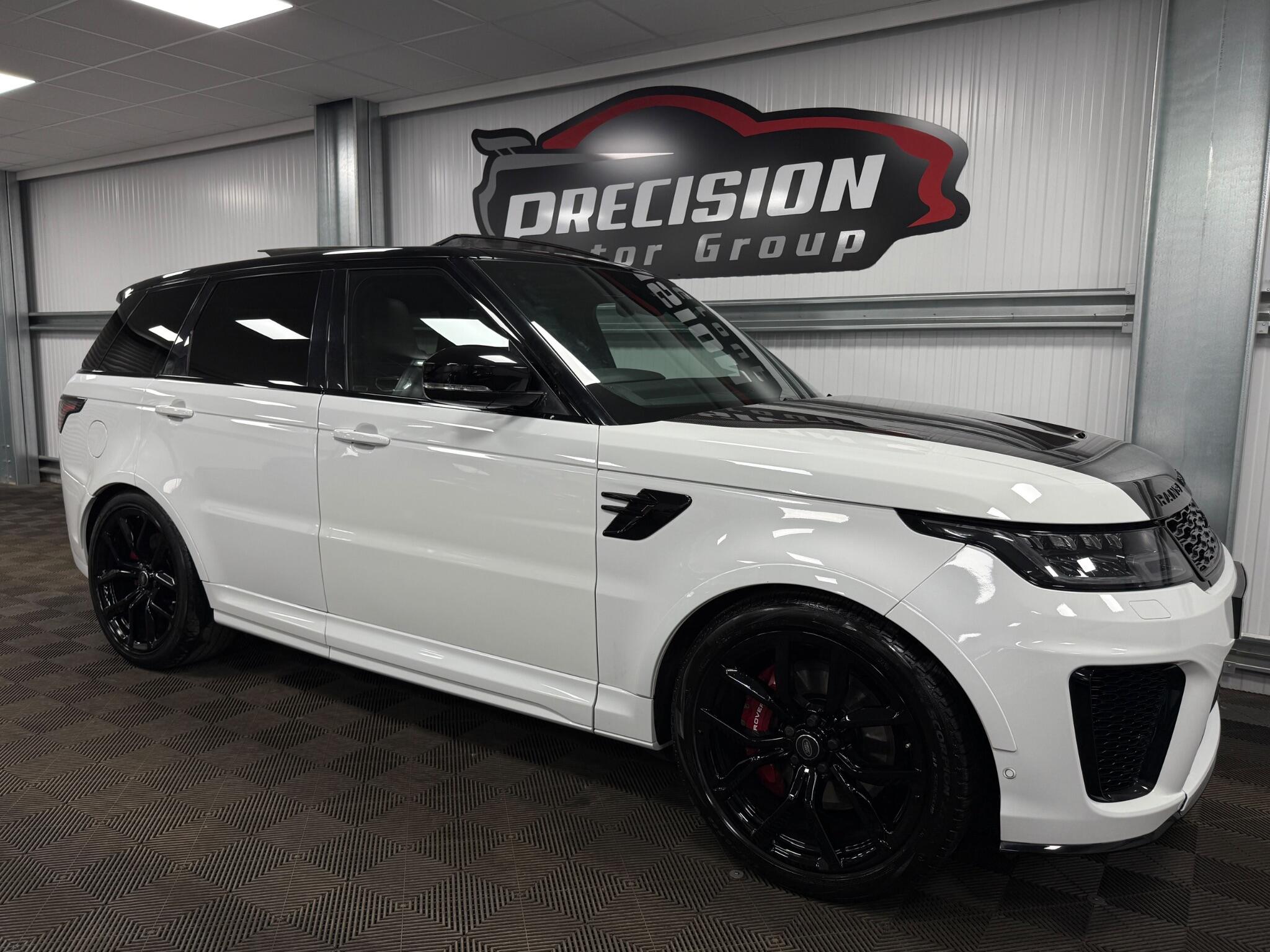 Land Rover Range Rover Sport view 2