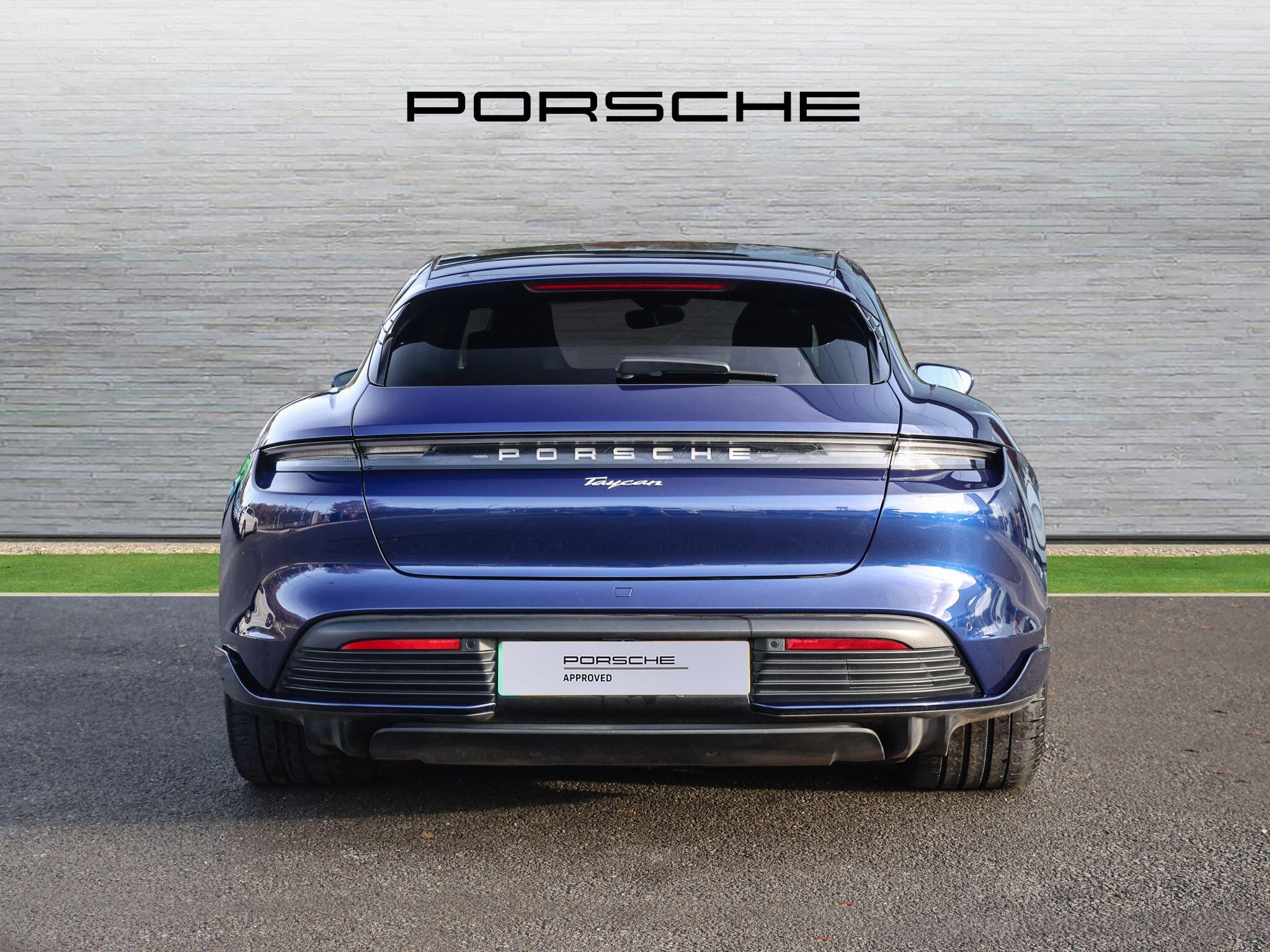 Porsche Taycan view 40
