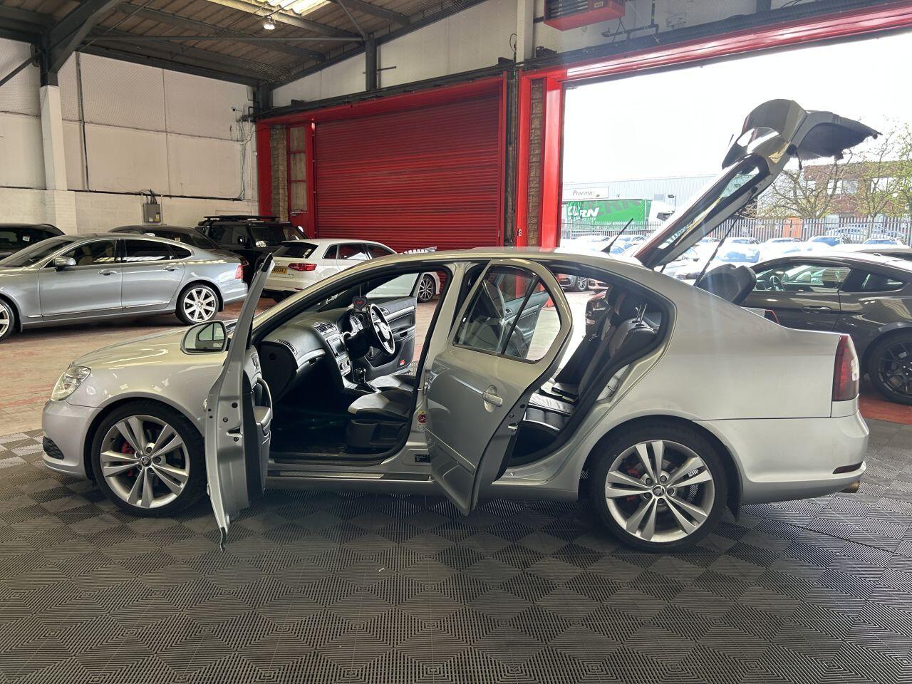 Skoda Octavia view 8
