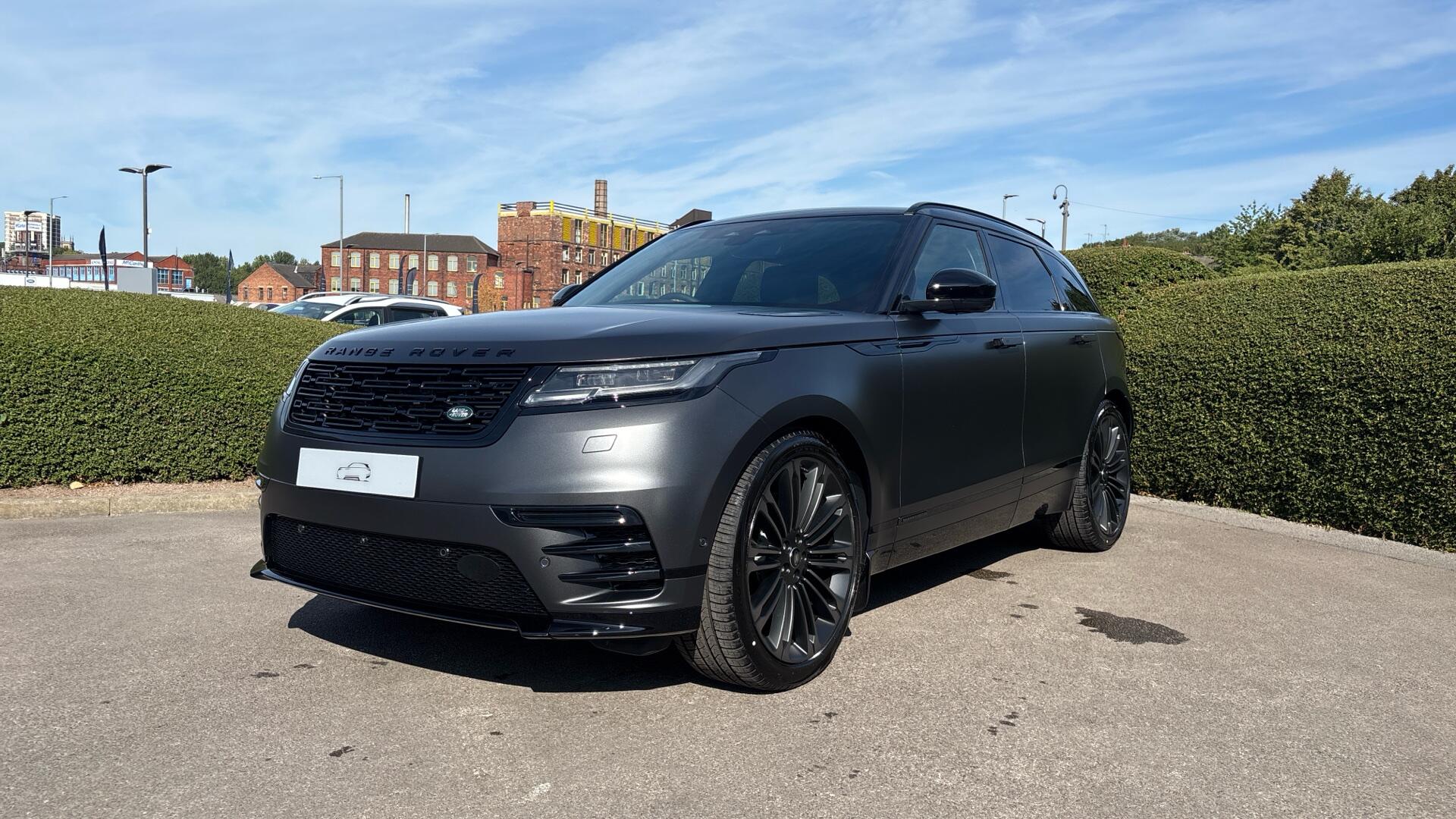 Land Rover Range Rover Velar view 46