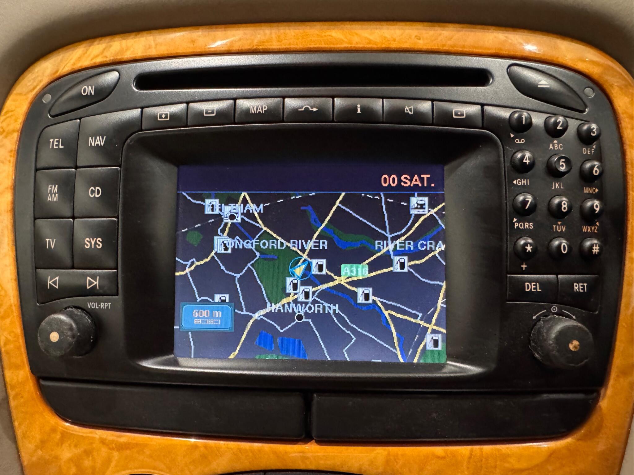 Mercedes-Benz SL view 20