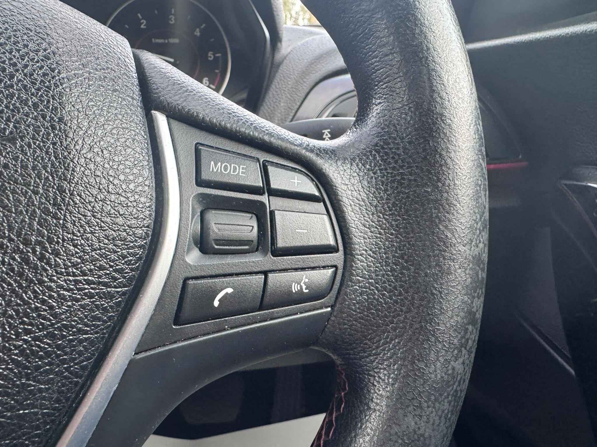 BMW 2 Series view 23