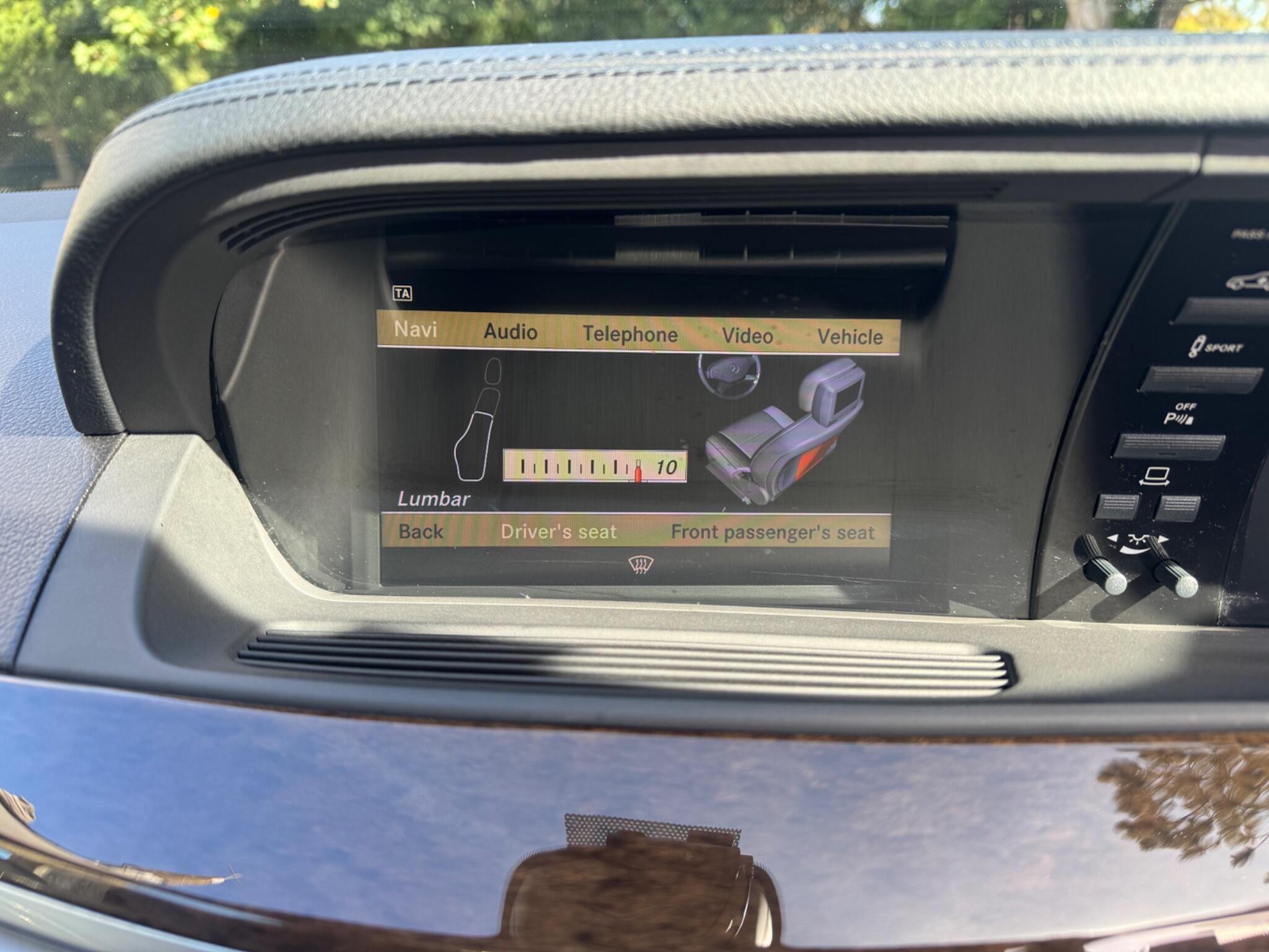 Mercedes-Benz S-Class view 45