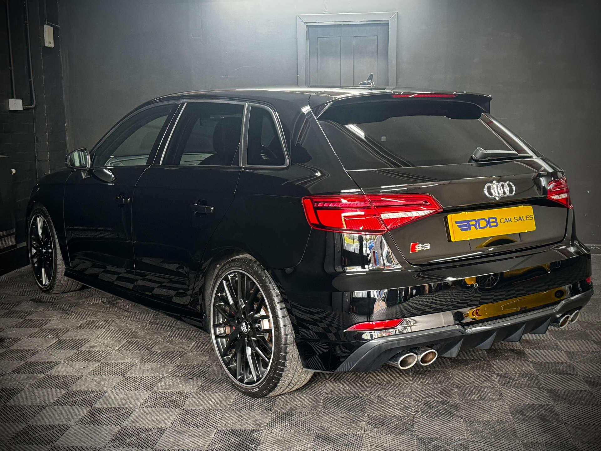 Audi S3 view 21
