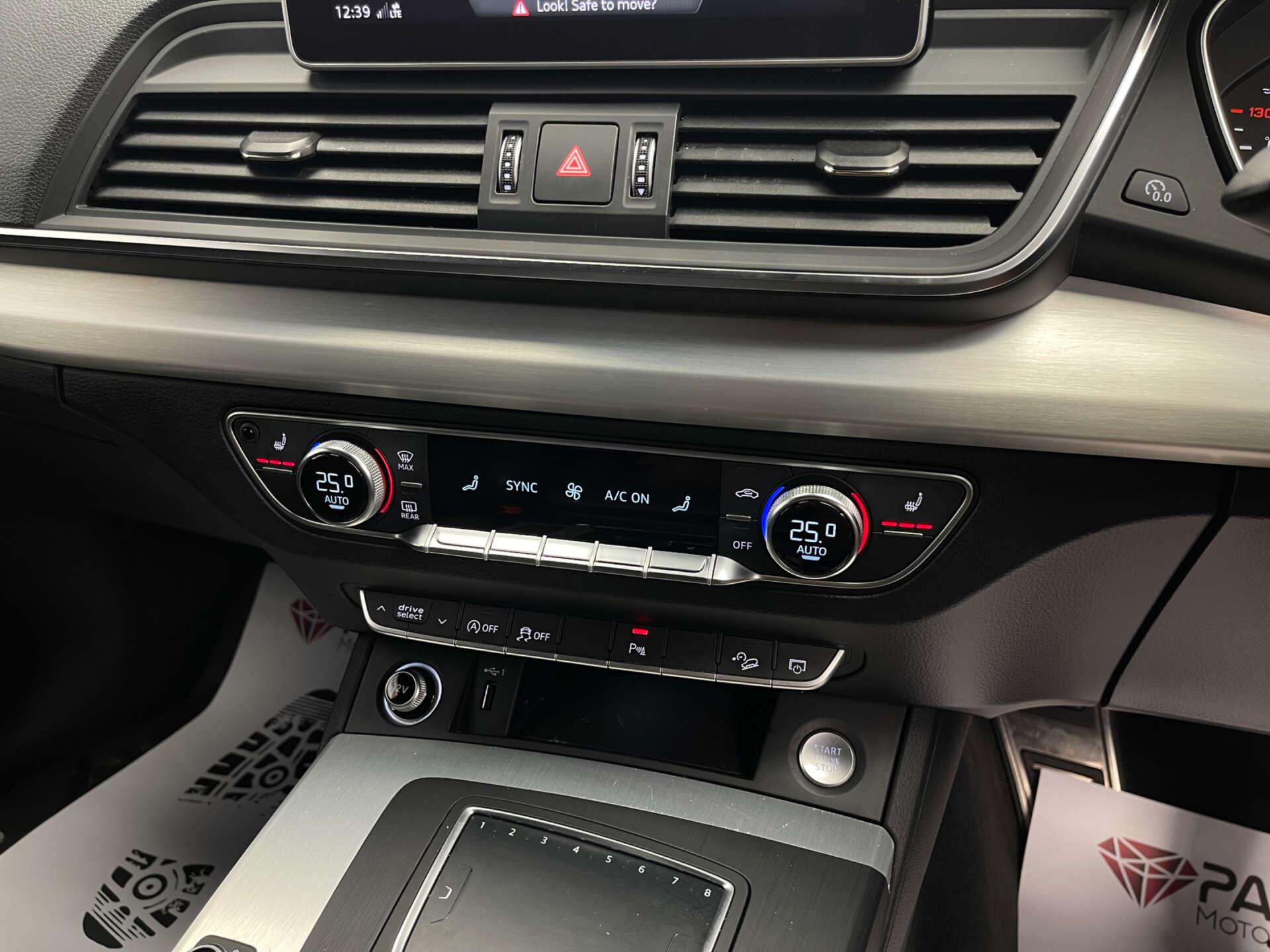 Audi Q5 view 19