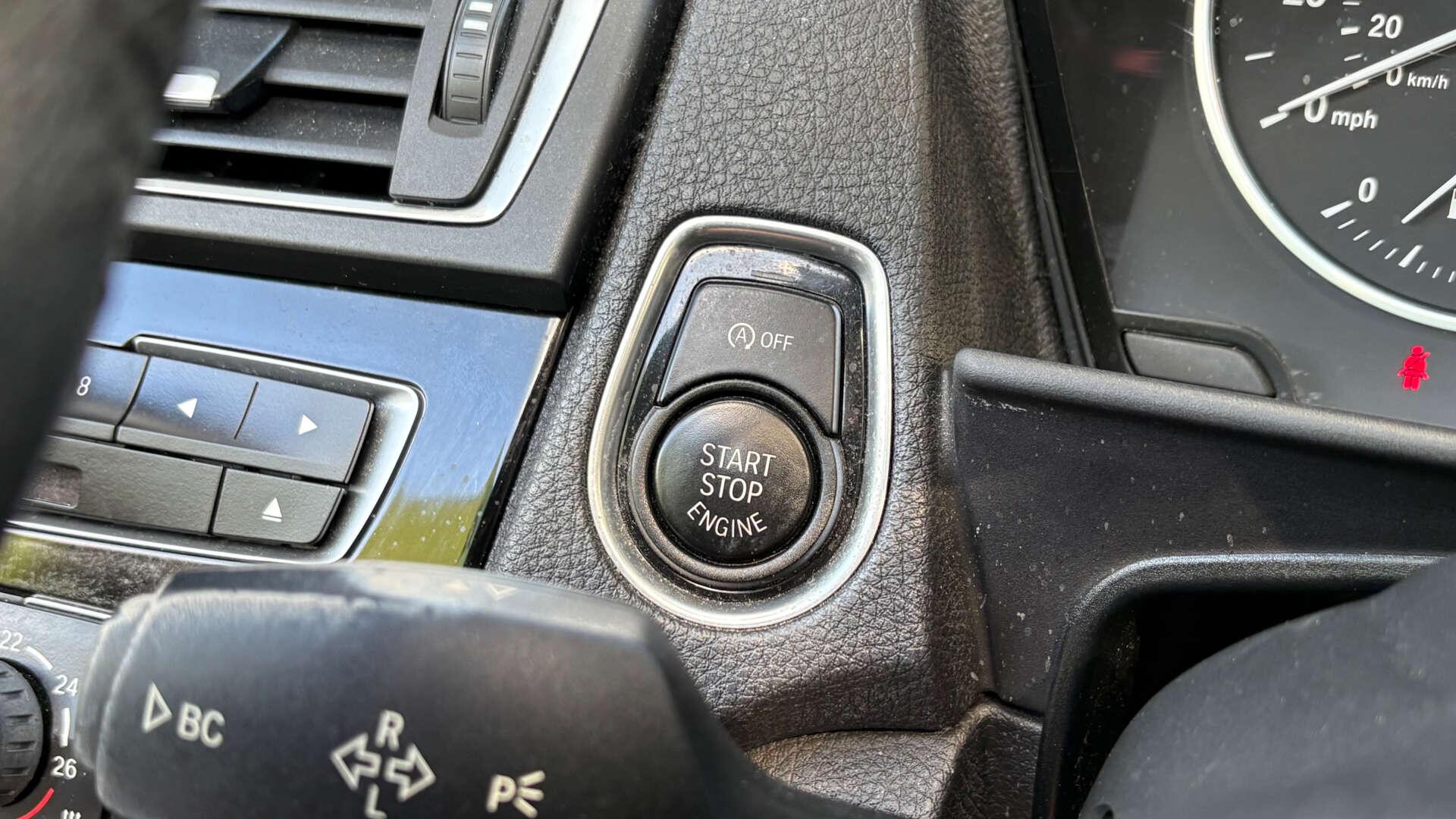 BMW 2 Series view 21