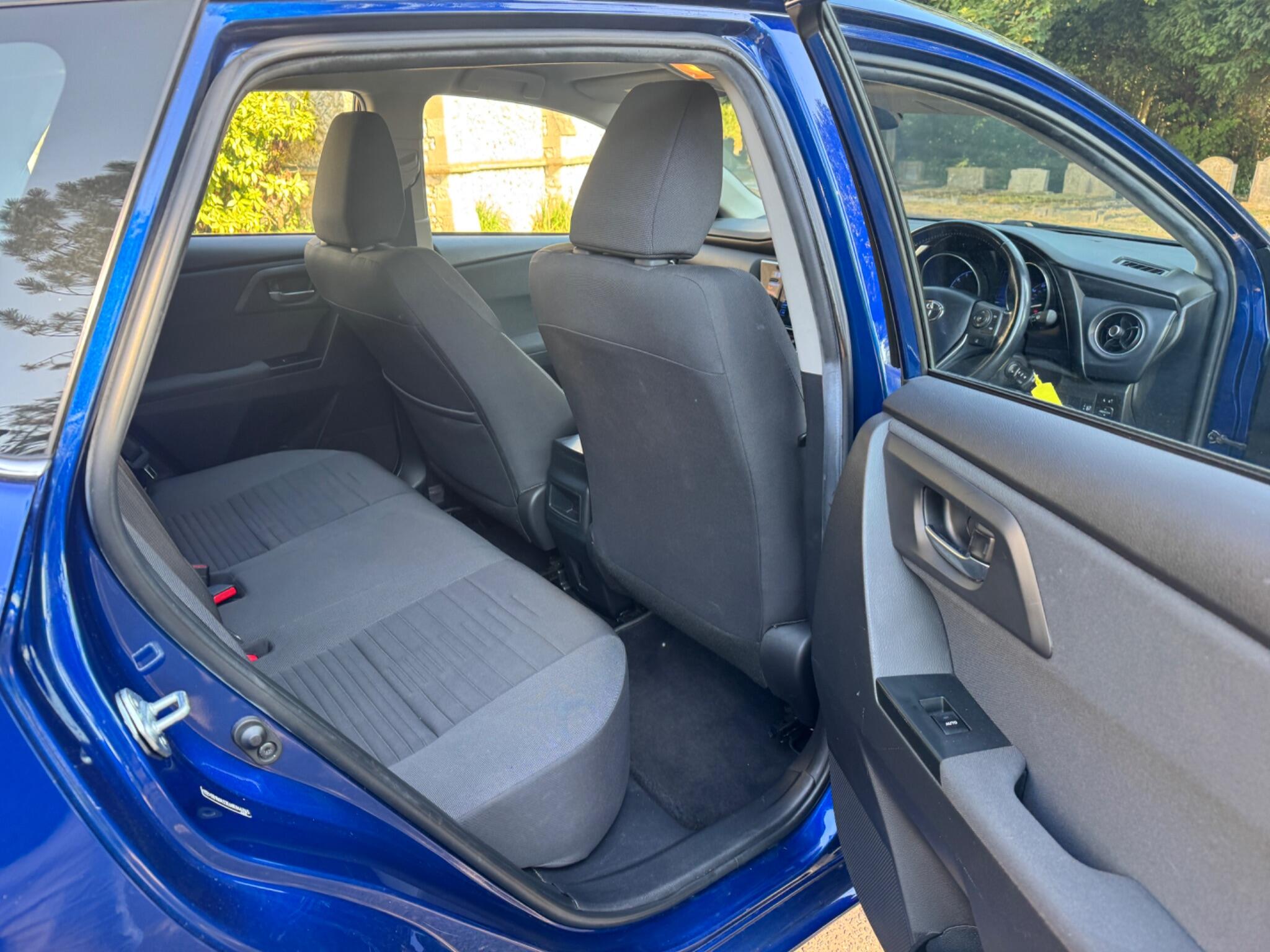 Toyota Auris view 29
