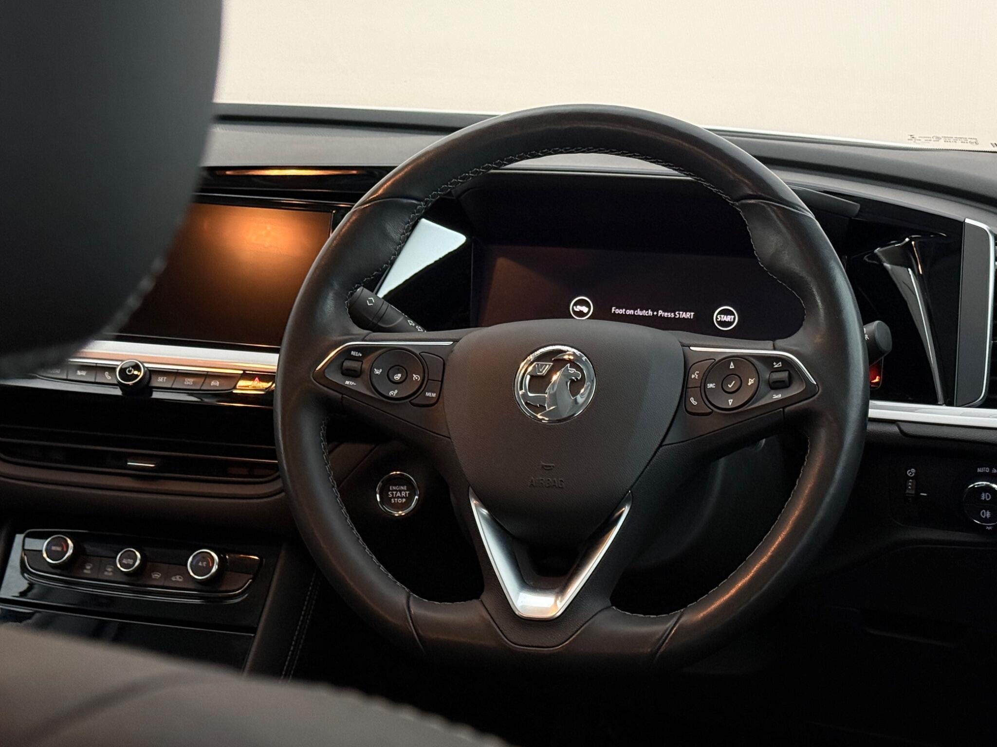 Vauxhall Grandland view 15
