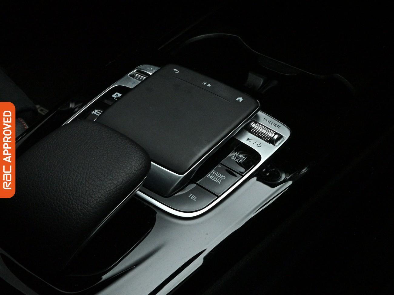 Mercedes-Benz A-Class view 17