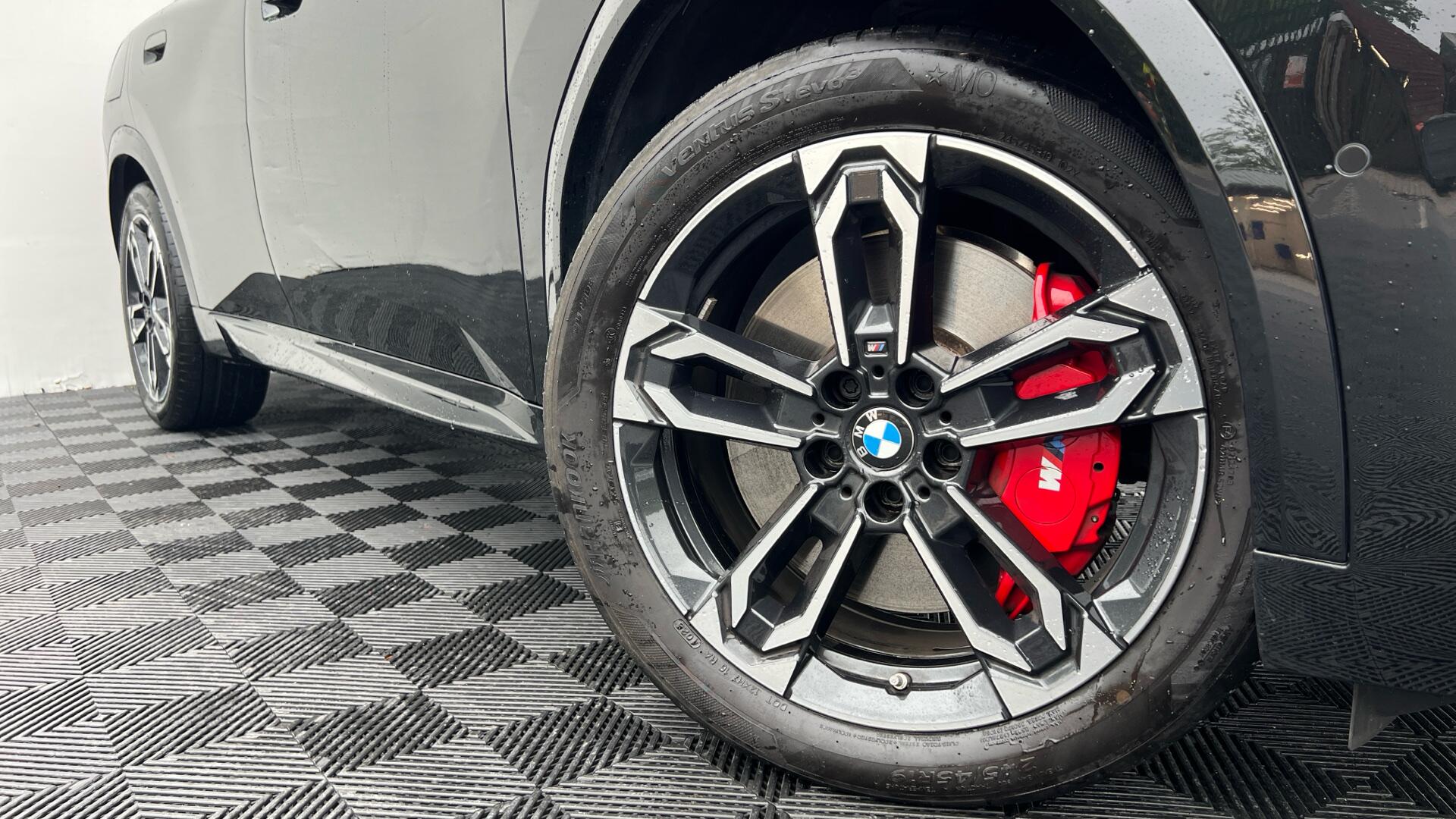 BMW X2 view 25