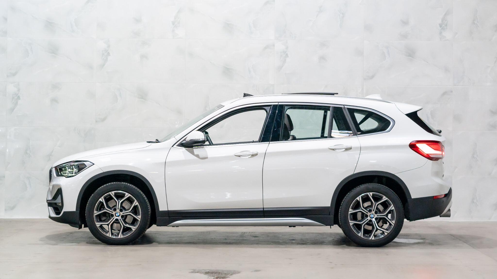 BMW X1 view 4