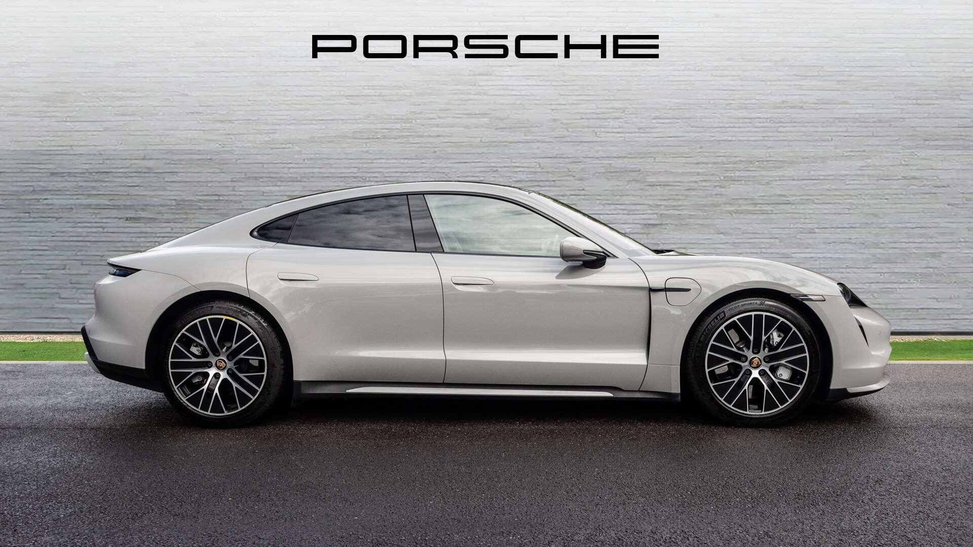 Porsche Taycan view 7