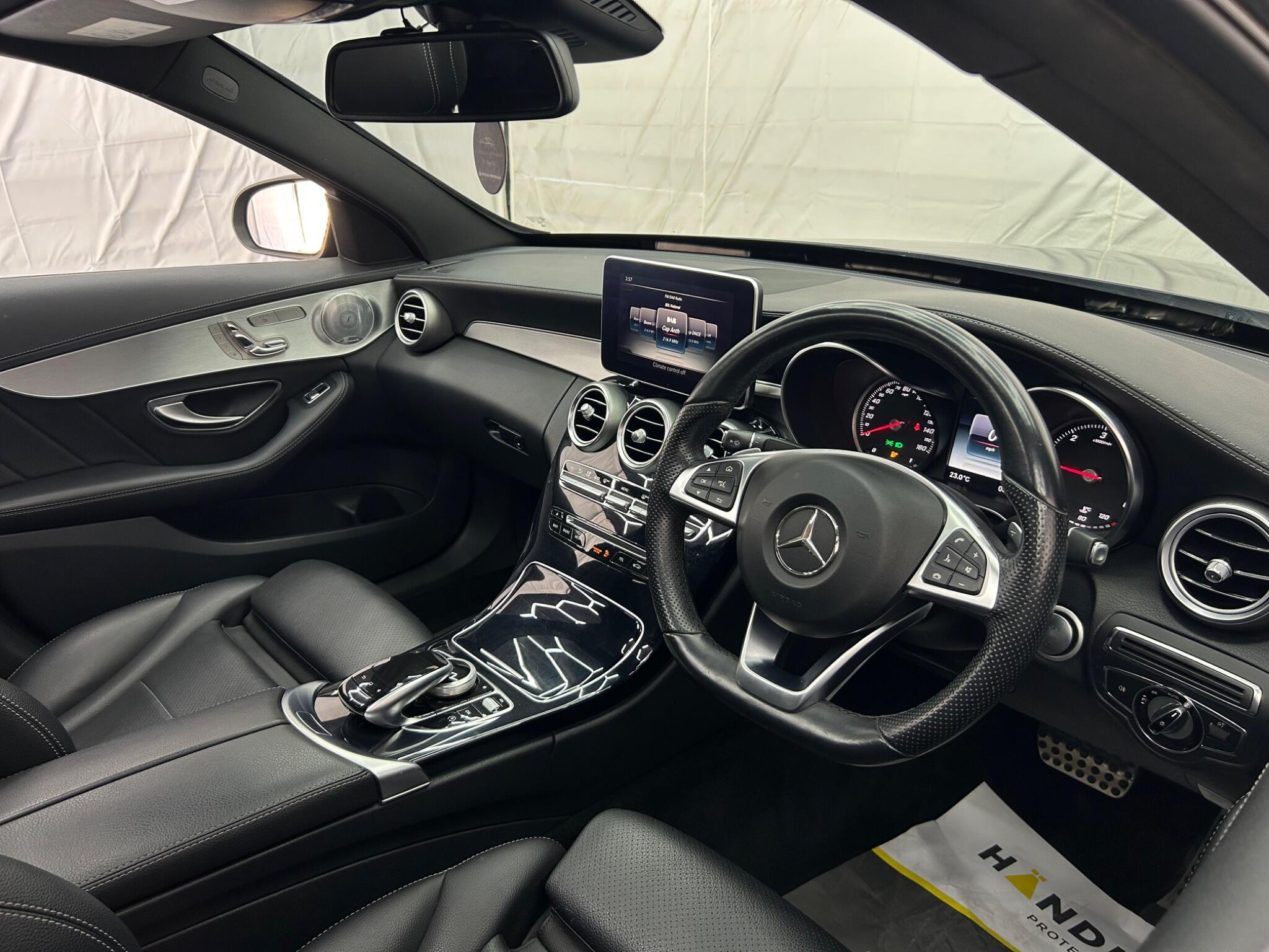 Mercedes-Benz C Class view 13