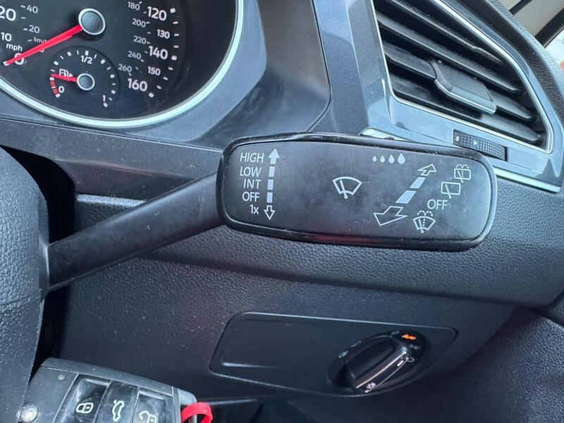 Volkswagen Tiguan view 39