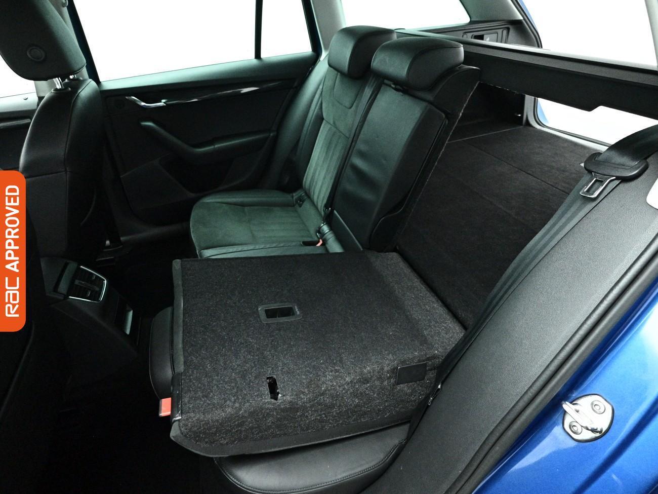 Skoda Octavia view 25