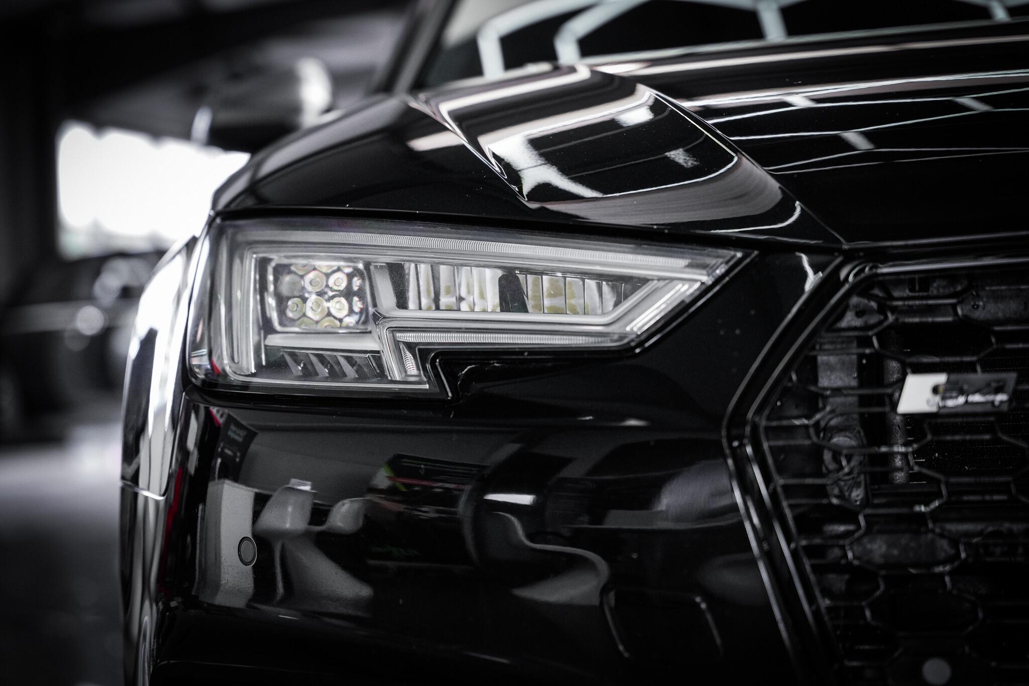 Audi S4 view 31