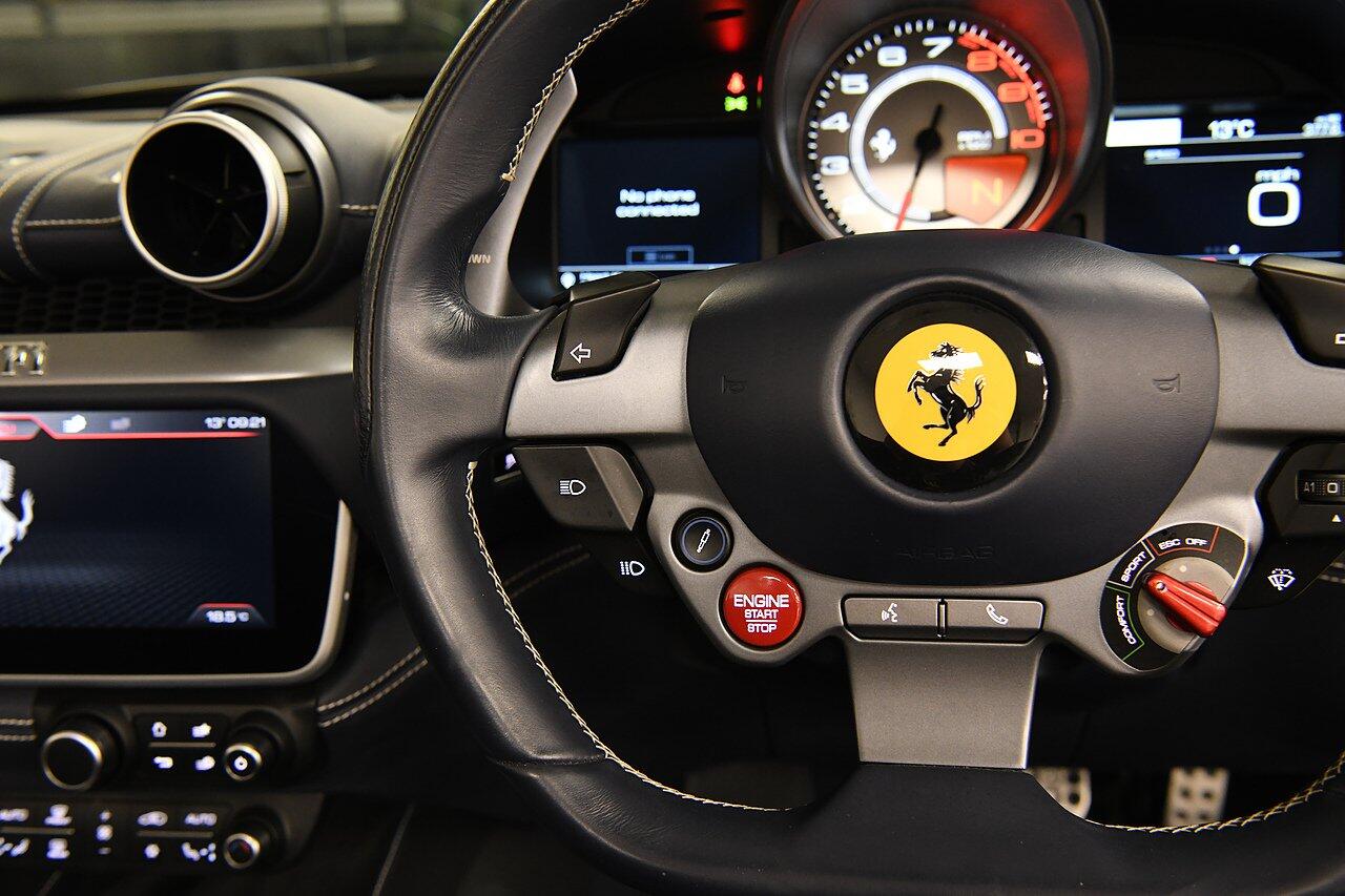 Ferrari Portofino view 21