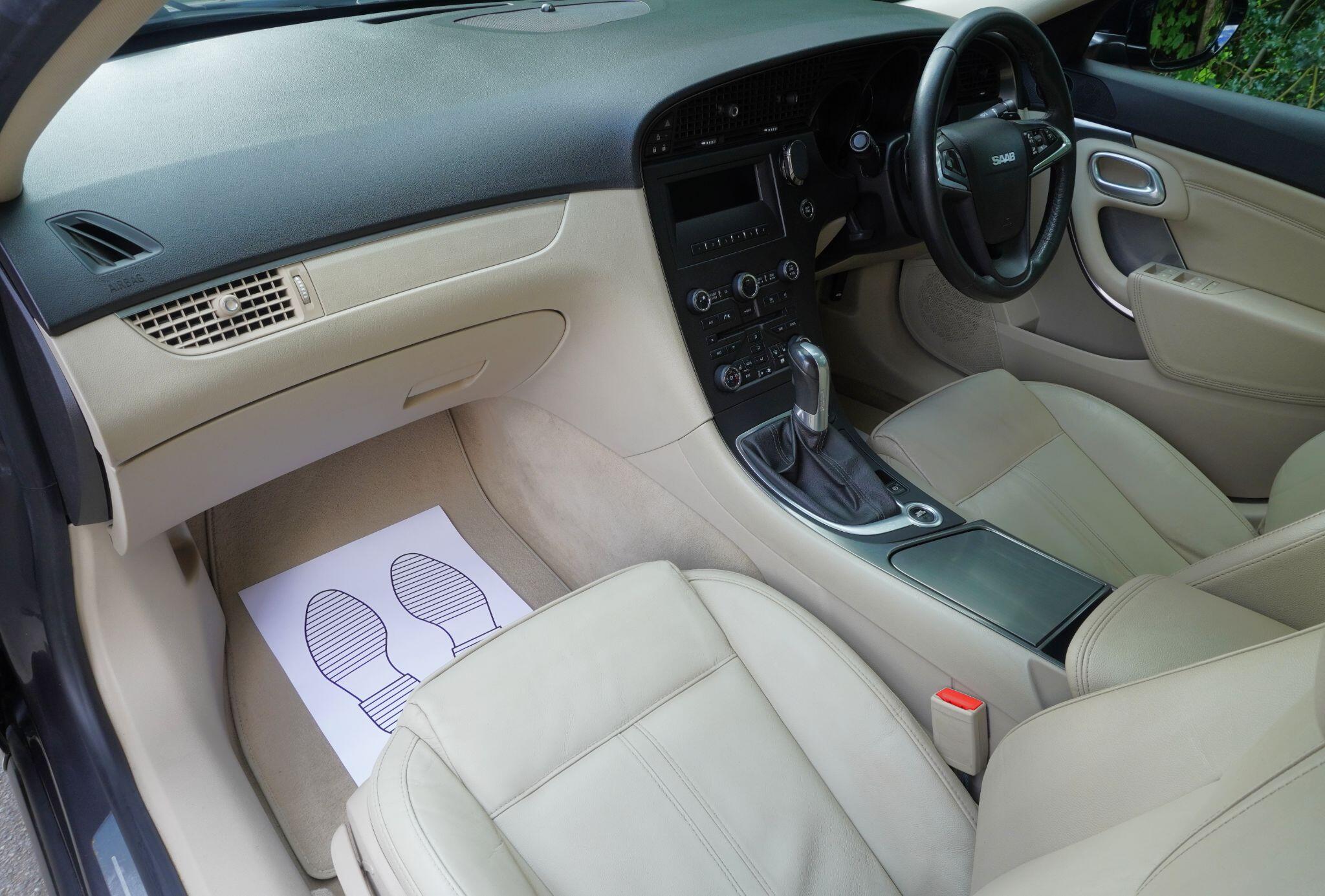 Saab 9-5 view 41