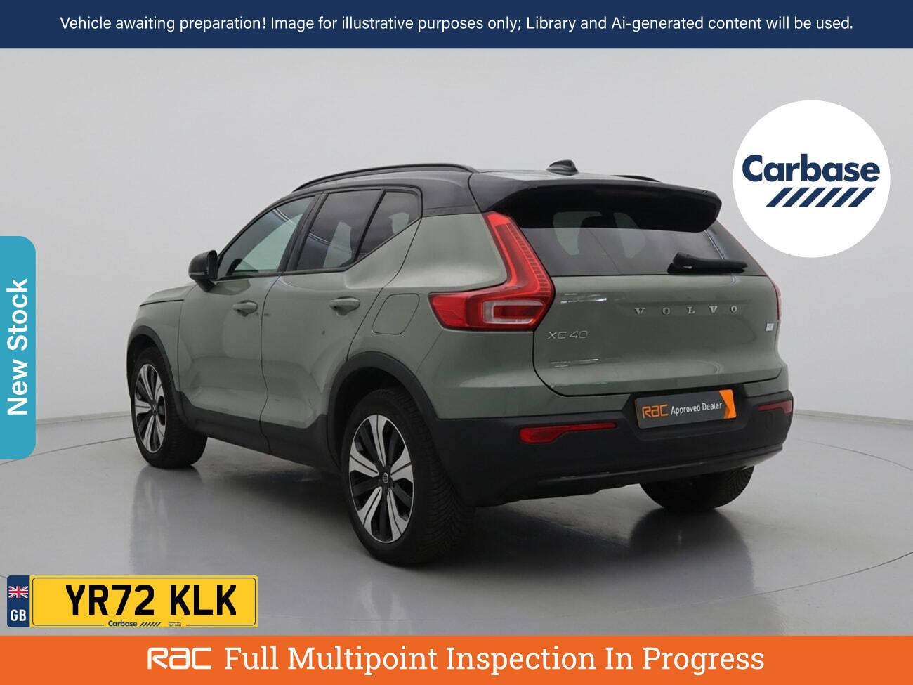 Volvo XC40 view 2