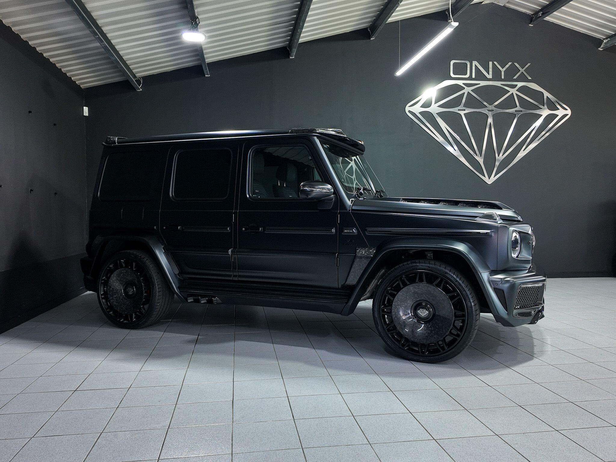 Mercedes-Benz G-Class view 27