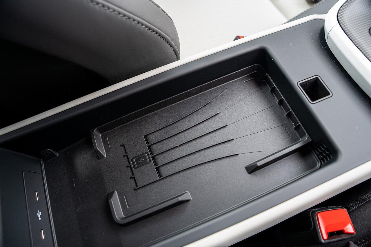 Porsche 911 view 114