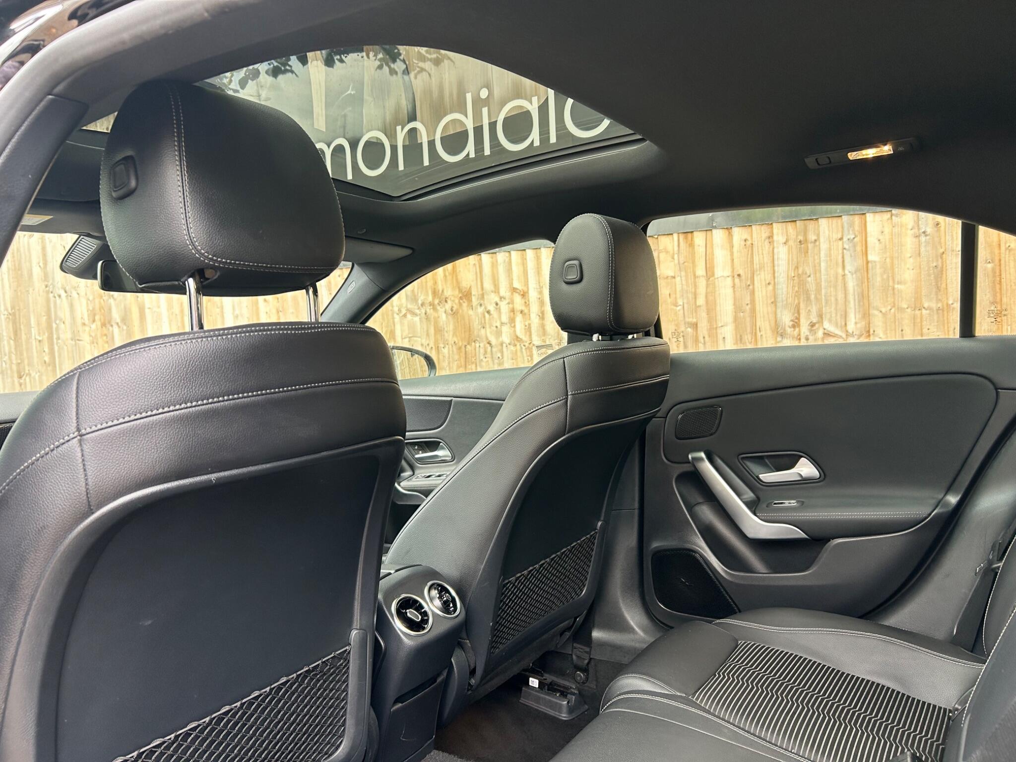 Mercedes-Benz A-Class view 32