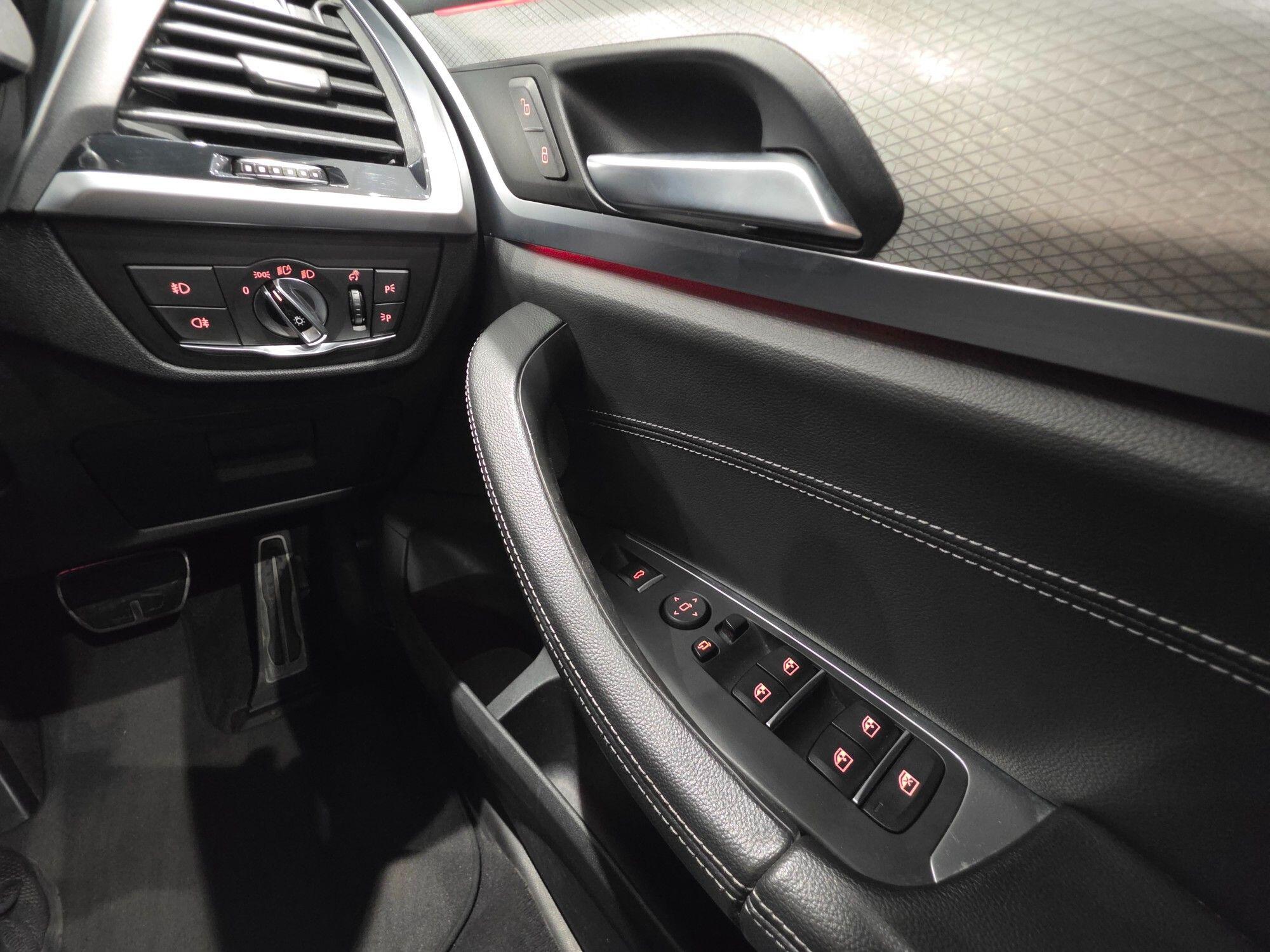 BMW X3 view 44