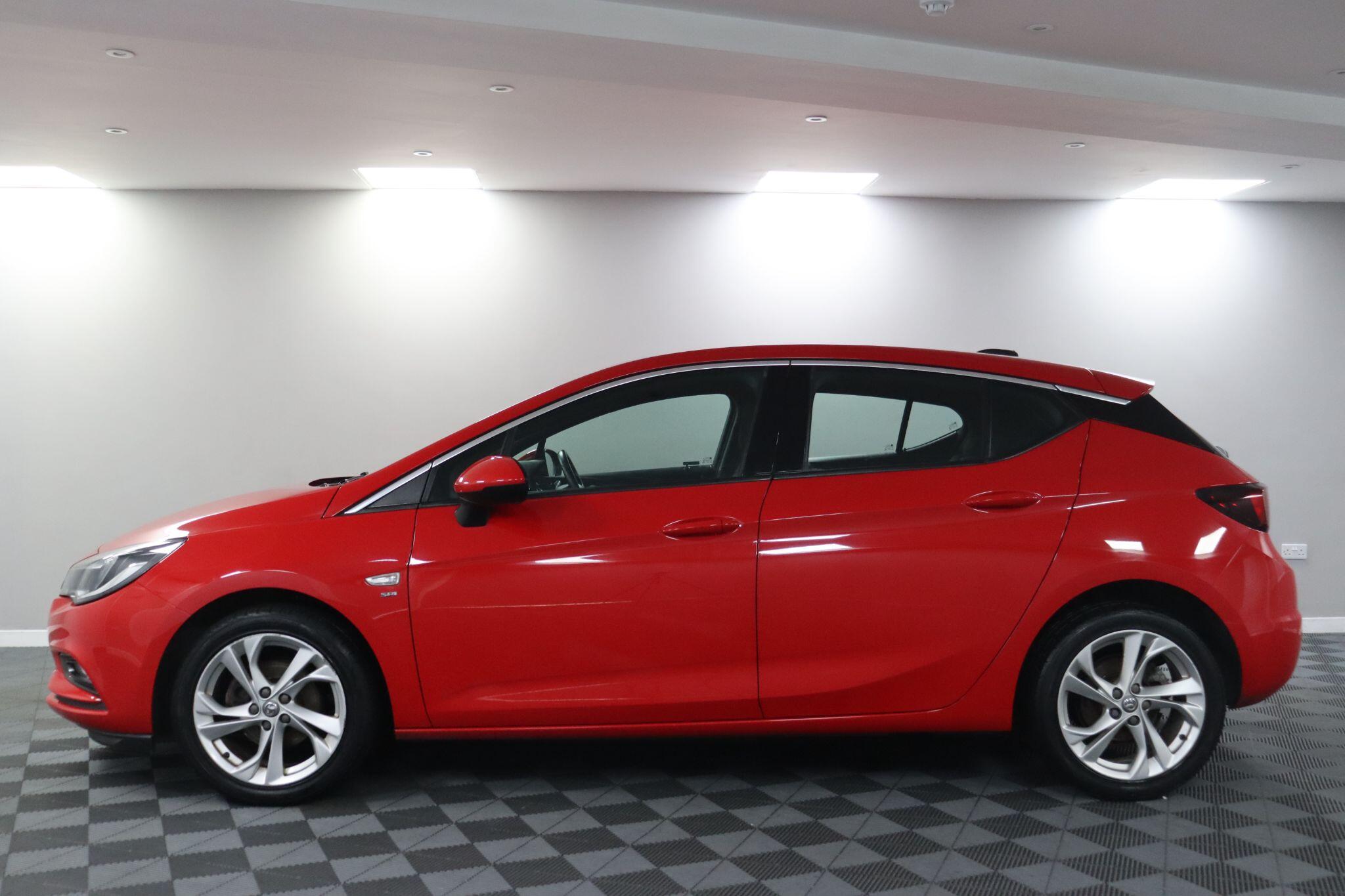 Vauxhall Astra view 16