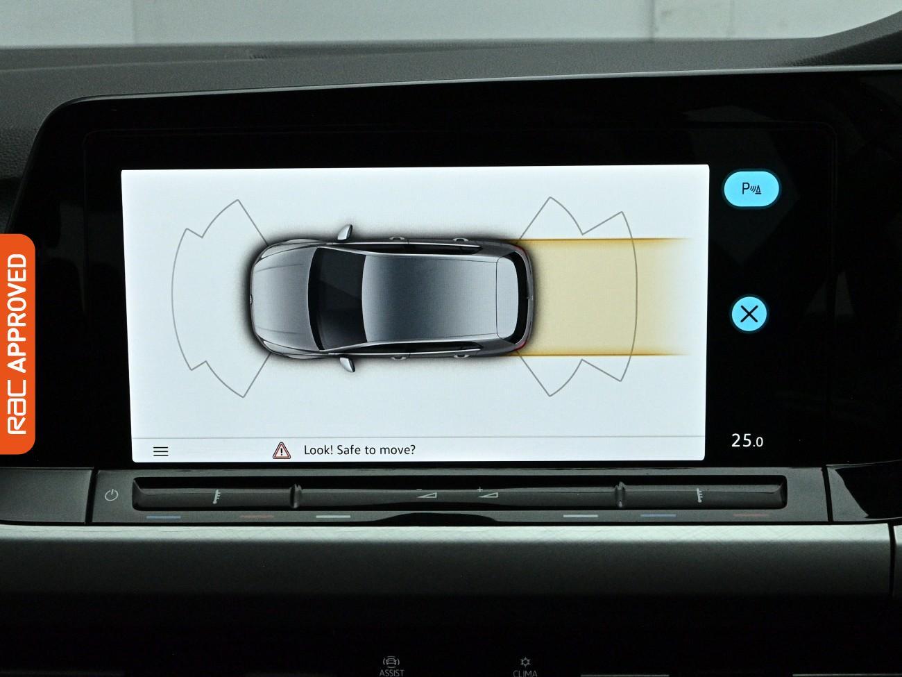Volkswagen Golf view 17