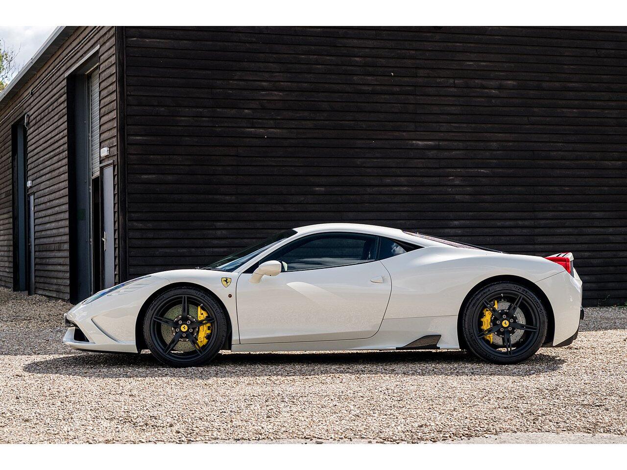 Ferrari 458 view 7