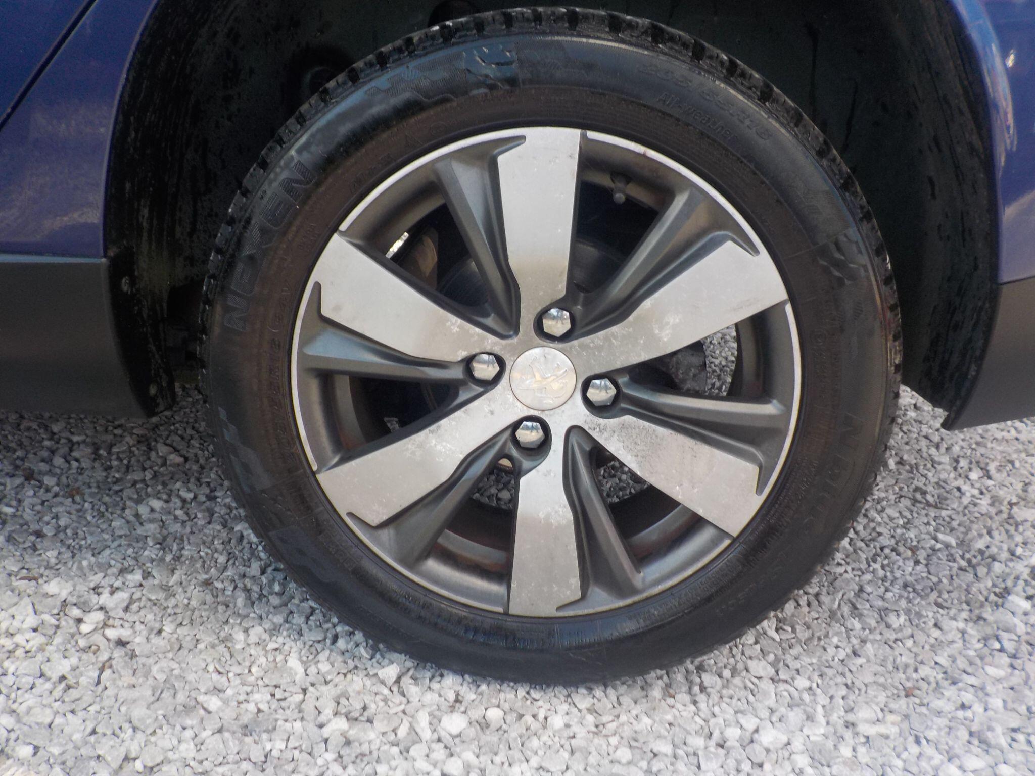 Peugeot 2008 1.6 e-HDi Allure Euro 5 (s/s) 5dr